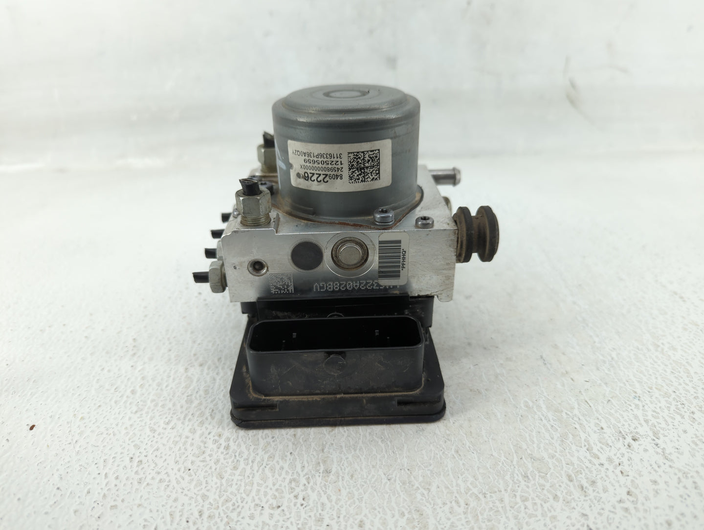 2017-2020 Chevrolet Impala ABS Pump Control Module Replacement P/N:84092226 Fits Fits 2017 2018 2019 2020 OEM Used Auto Part