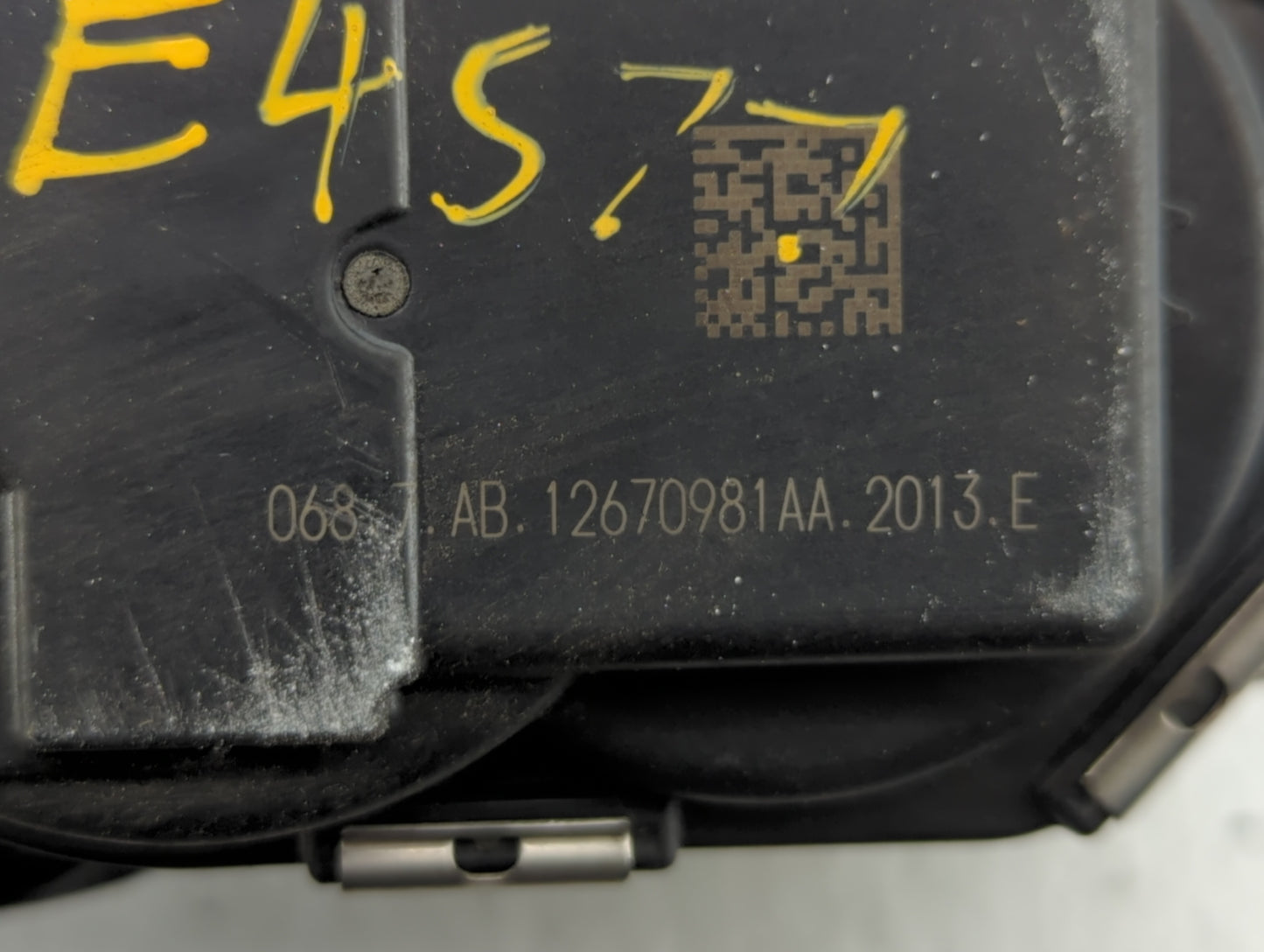 2012-2020 Chevrolet Impala Throttle Body P/N:12670981AA Fits Fits 2012 2013 2014 2015 2016 2017 2018 2019 2020 2021 2022 OEM