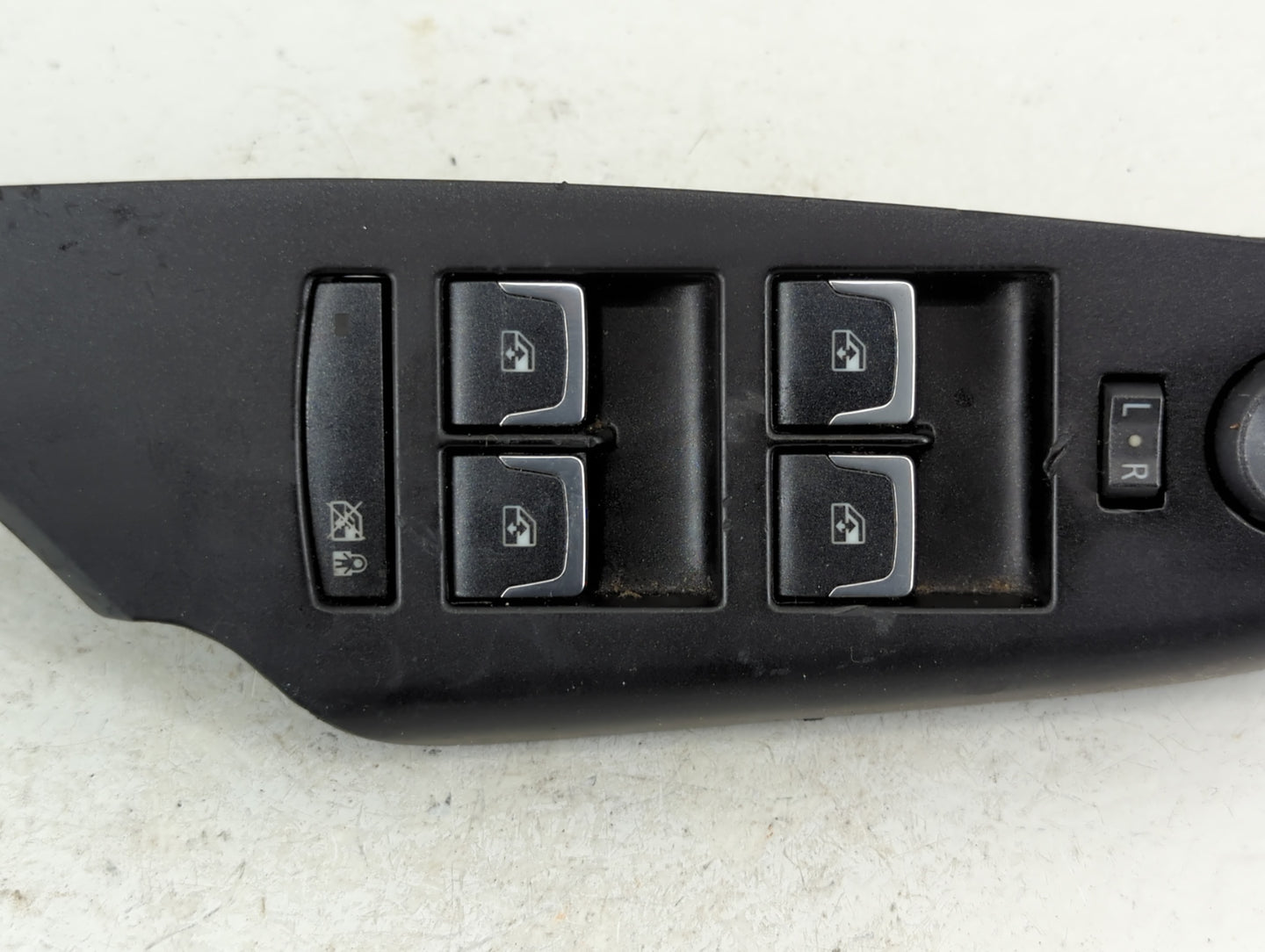 2014-2020 Chevrolet Impala Master Power Window Switch Replacement Driver Side Left P/N:23466790 Fits OEM Used Auto Parts - O