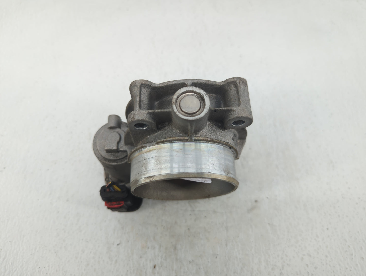 2012-2020 Chevrolet Impala Throttle Body P/N:12670981AA Fits Fits 2012 2013 2014 2015 2016 2017 2018 2019 2020 2021 2022 OEM