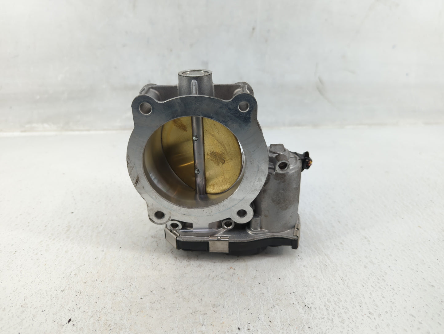 2012-2020 Chevrolet Impala Throttle Body P/N:12670981AA Fits Fits 2012 2013 2014 2015 2016 2017 2018 2019 2020 2021 2022 OEM