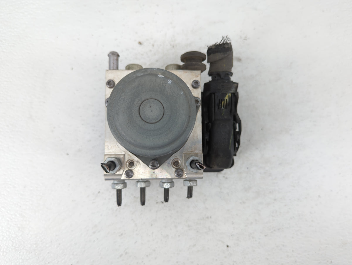 2017-2020 Chevrolet Impala Anti-Lock Brake ABS Pump Module Actuator OEM P/N:84020431 Fits Fits 2017 2018 2019 2020 OEM Used 