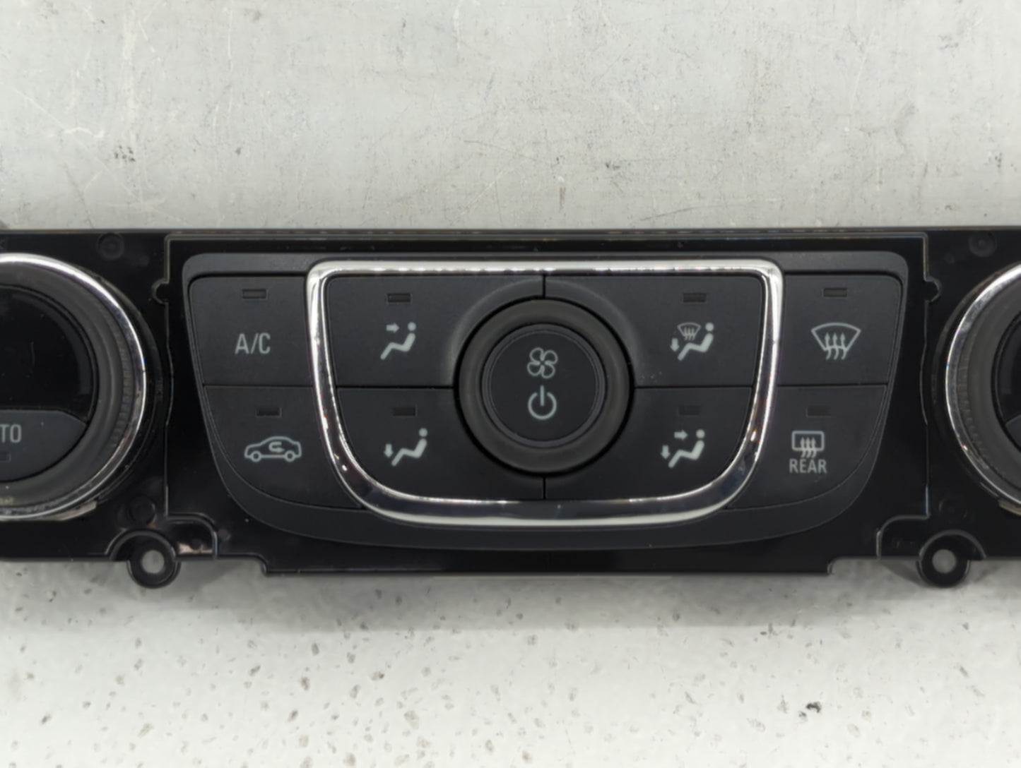2014-2020 Chevrolet Impala Climate Control Module Temperature AC/Heater Replacement P/N:84429867 23453509 Fits OEM Used Auto