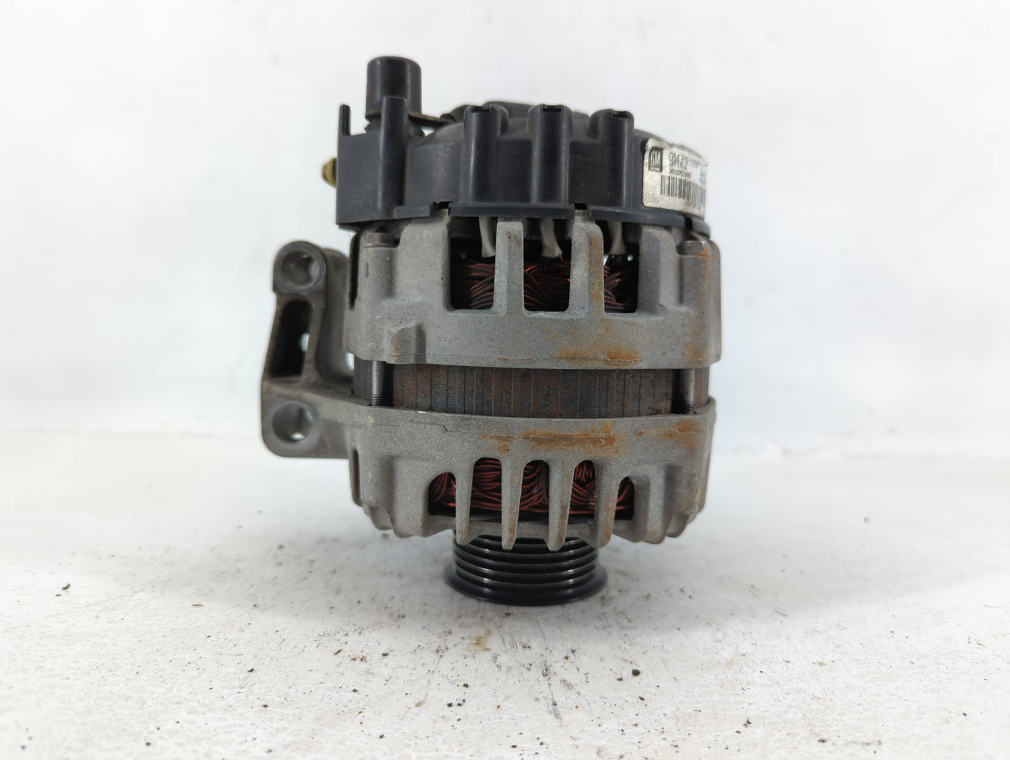 2017 Chevrolet Impala Alternator Replacement Generator Charging Assembly Engine OEM P/N:13597235 Fits OEM Used Auto Parts - 