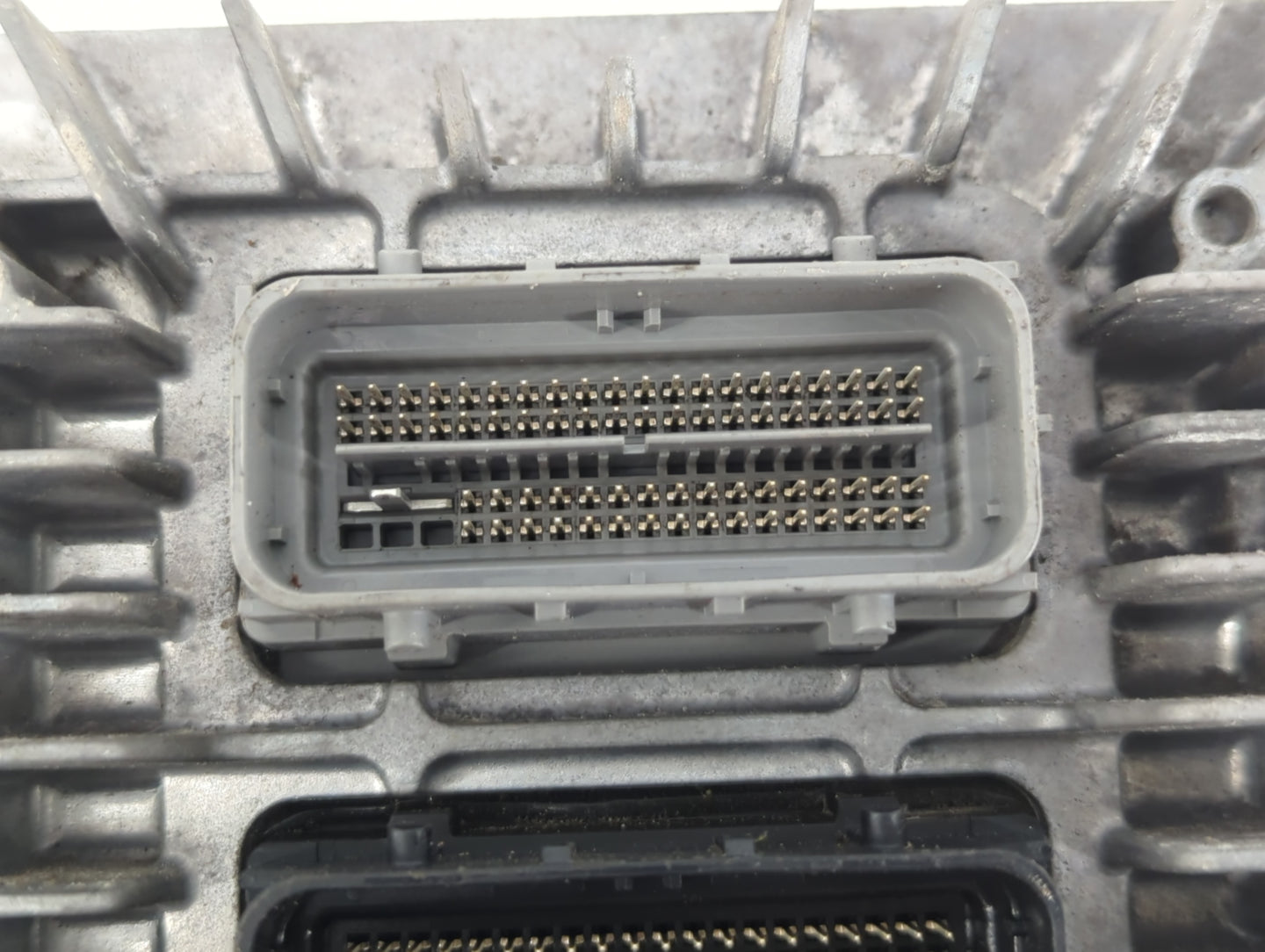 2017-2020 Chevrolet Impala PCM Engine Control Computer ECU ECM PCU OEM P/N:12666070 Fits Fits 2017 2018 2019 2020 OEM Used A