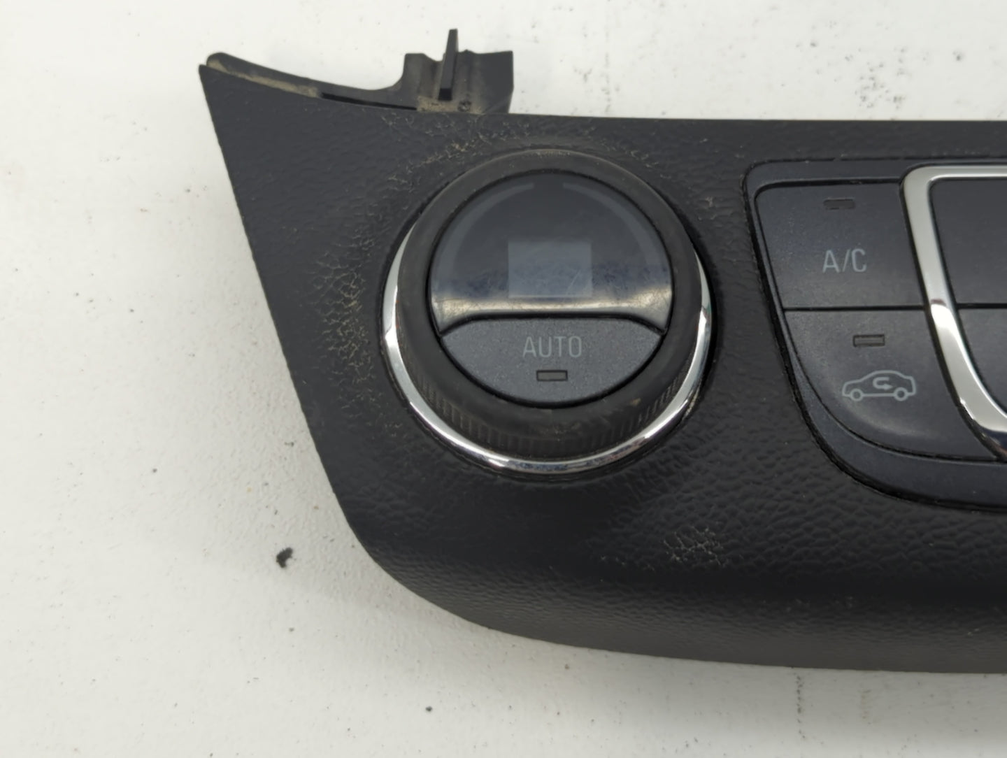 2014-2020 Chevrolet Impala Climate Control Module Temperature AC/Heater Replacement P/N:23453509 Fits OEM Used Auto Parts - 