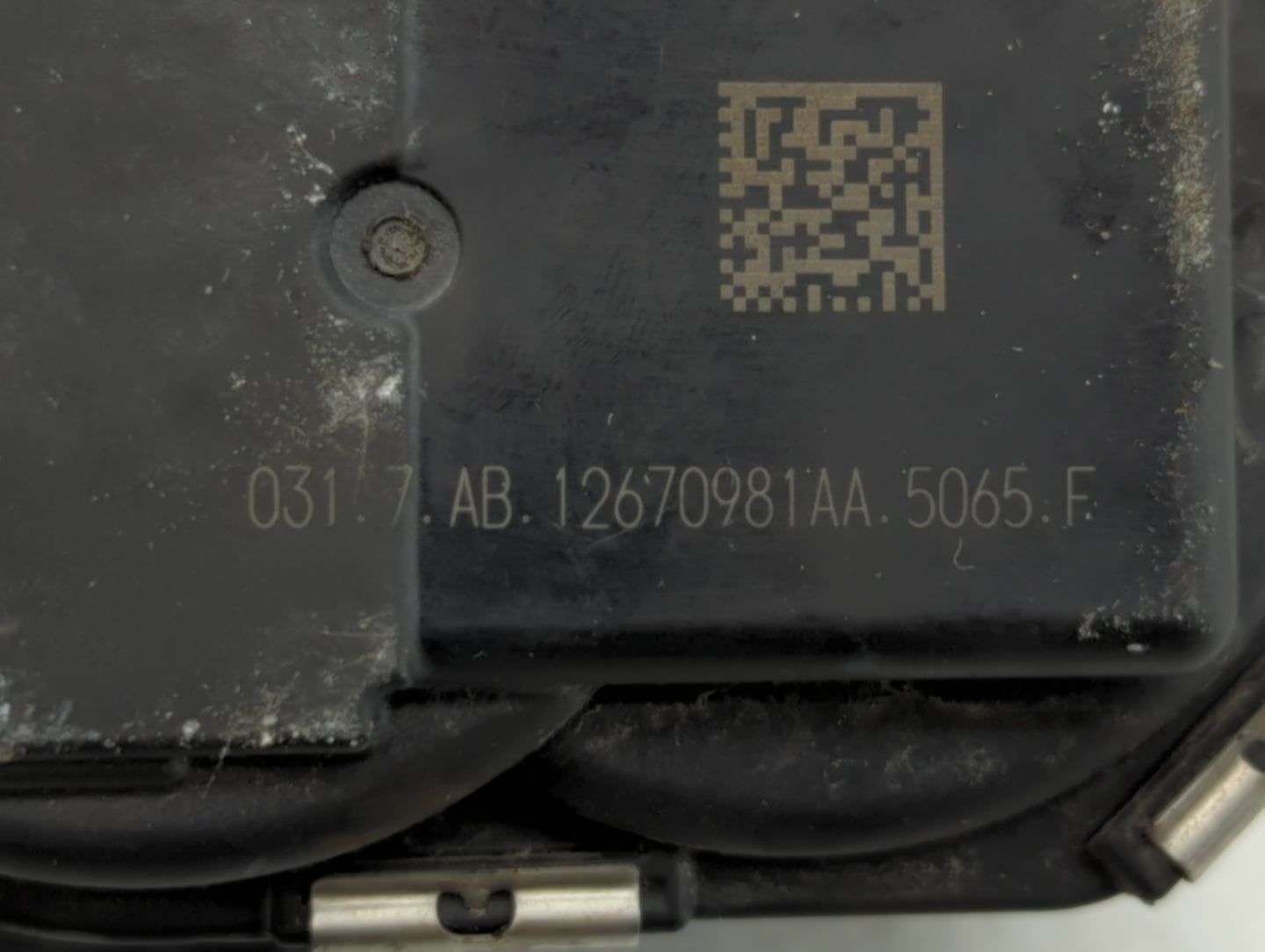 2012-2020 Chevrolet Impala Throttle Body P/N:12670981AA Fits Fits 2012 2013 2014 2015 2016 2017 2018 2019 2020 2021 2022 OEM