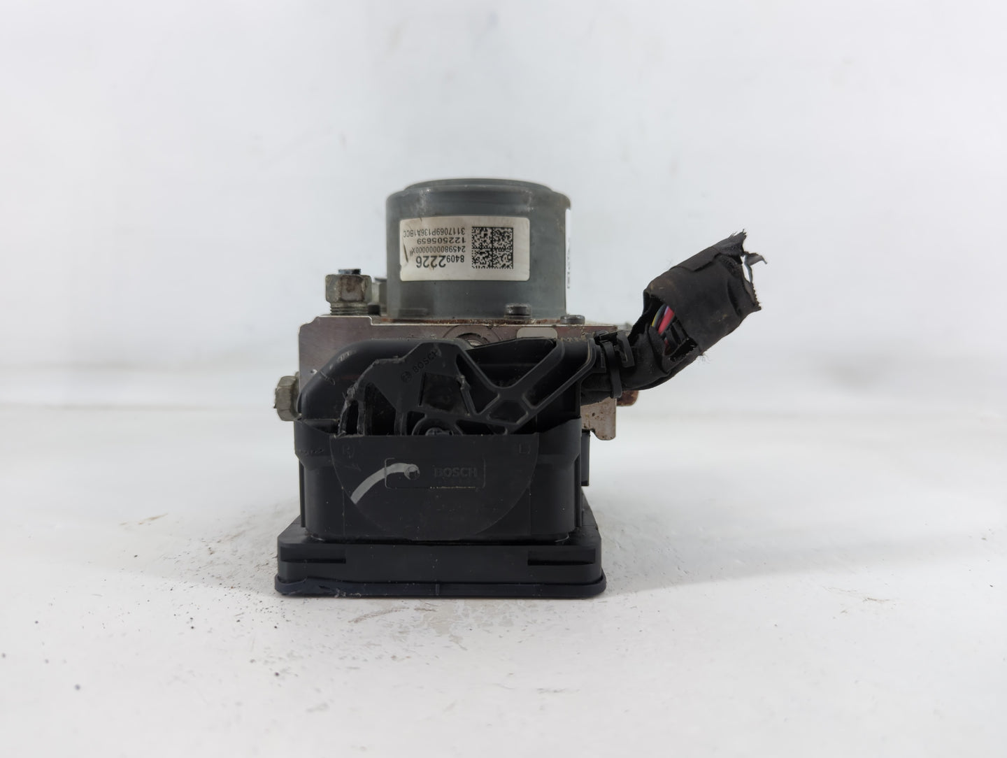2017-2020 Chevrolet Impala ABS Pump Control Module Replacement P/N:84092226 Fits Fits 2017 2018 2019 2020 OEM Used Auto Part