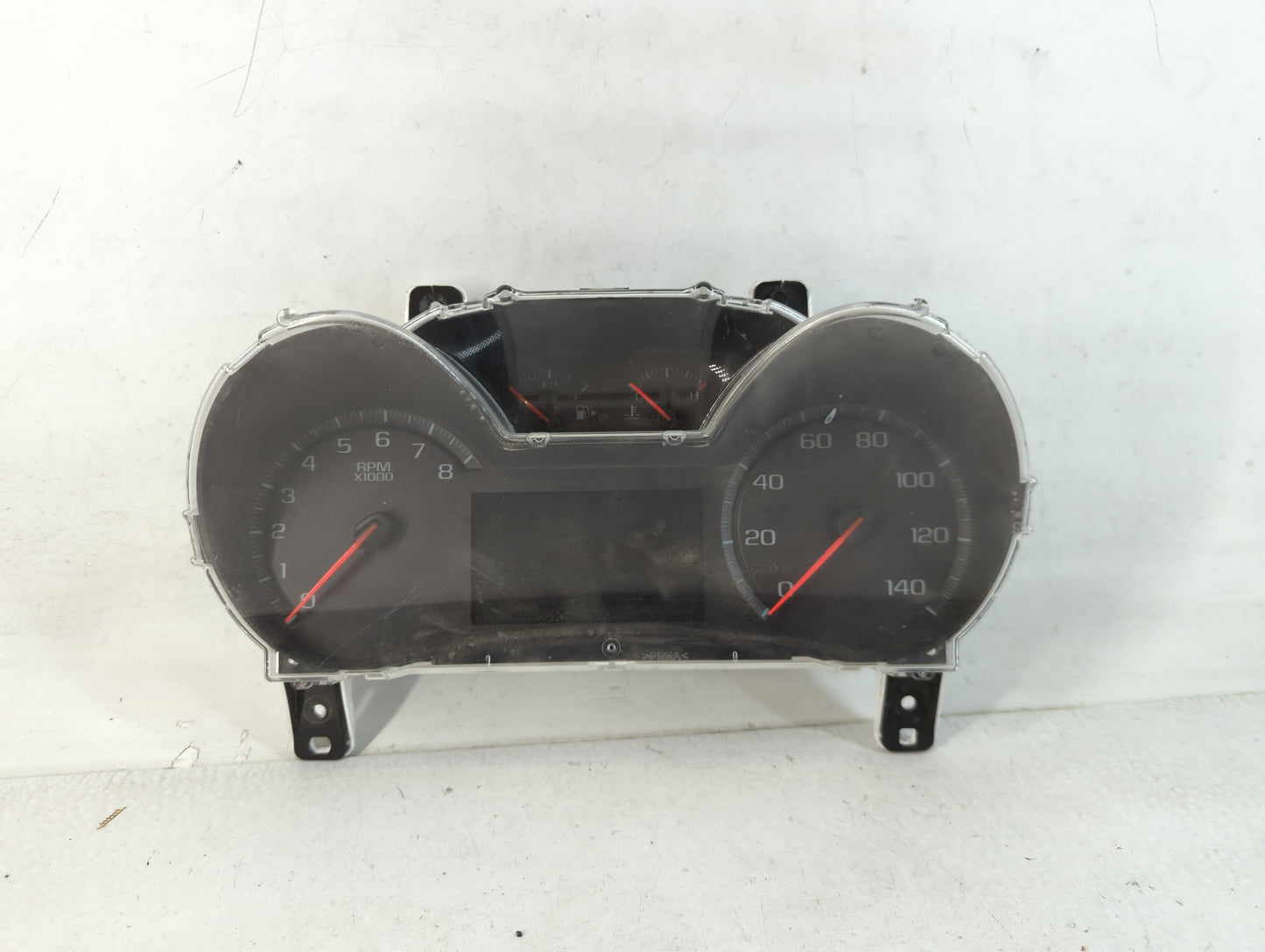 2017-2020 Chevrolet Impala Instrument Cluster Speedometer Gauges P/N:84037517 Fits Fits 2017 2018 2019 2020 OEM Used Auto Pa