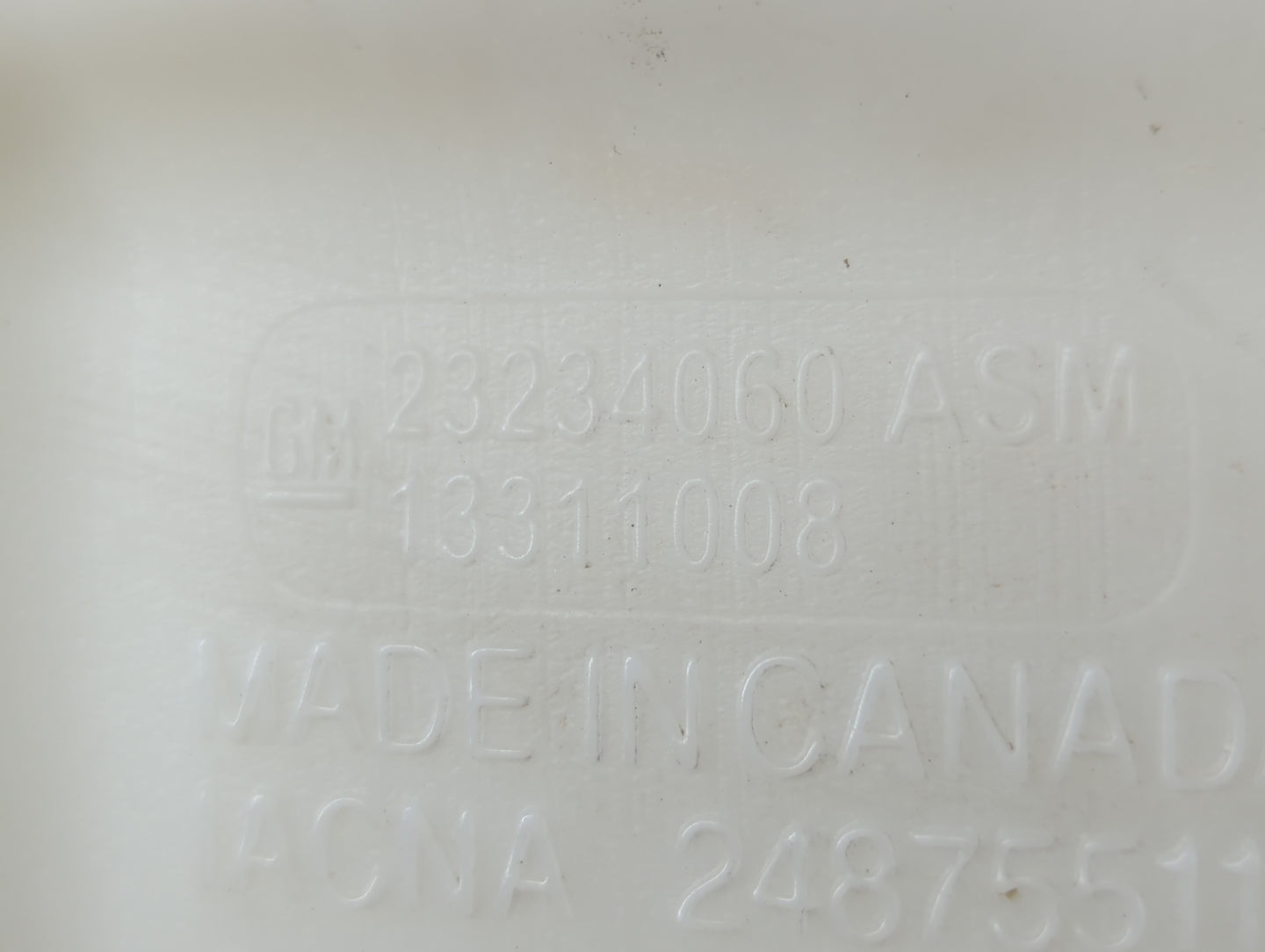 2014-2020 Chevrolet Impala Windshield Washer Fluid Reservoir Bottle Oem - Oemusedautoparts1.com