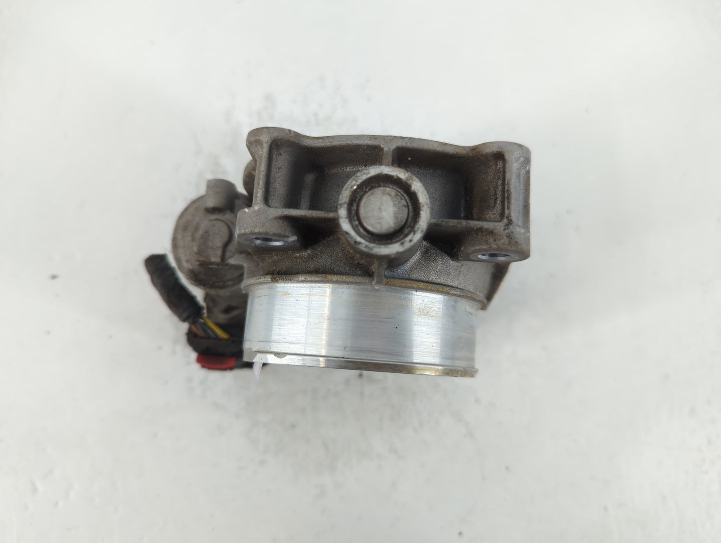 2012-2020 Chevrolet Impala Throttle Body P/N:12670981AA Fits Fits 2012 2013 2014 2015 2016 2017 2018 2019 2020 2021 2022 OEM