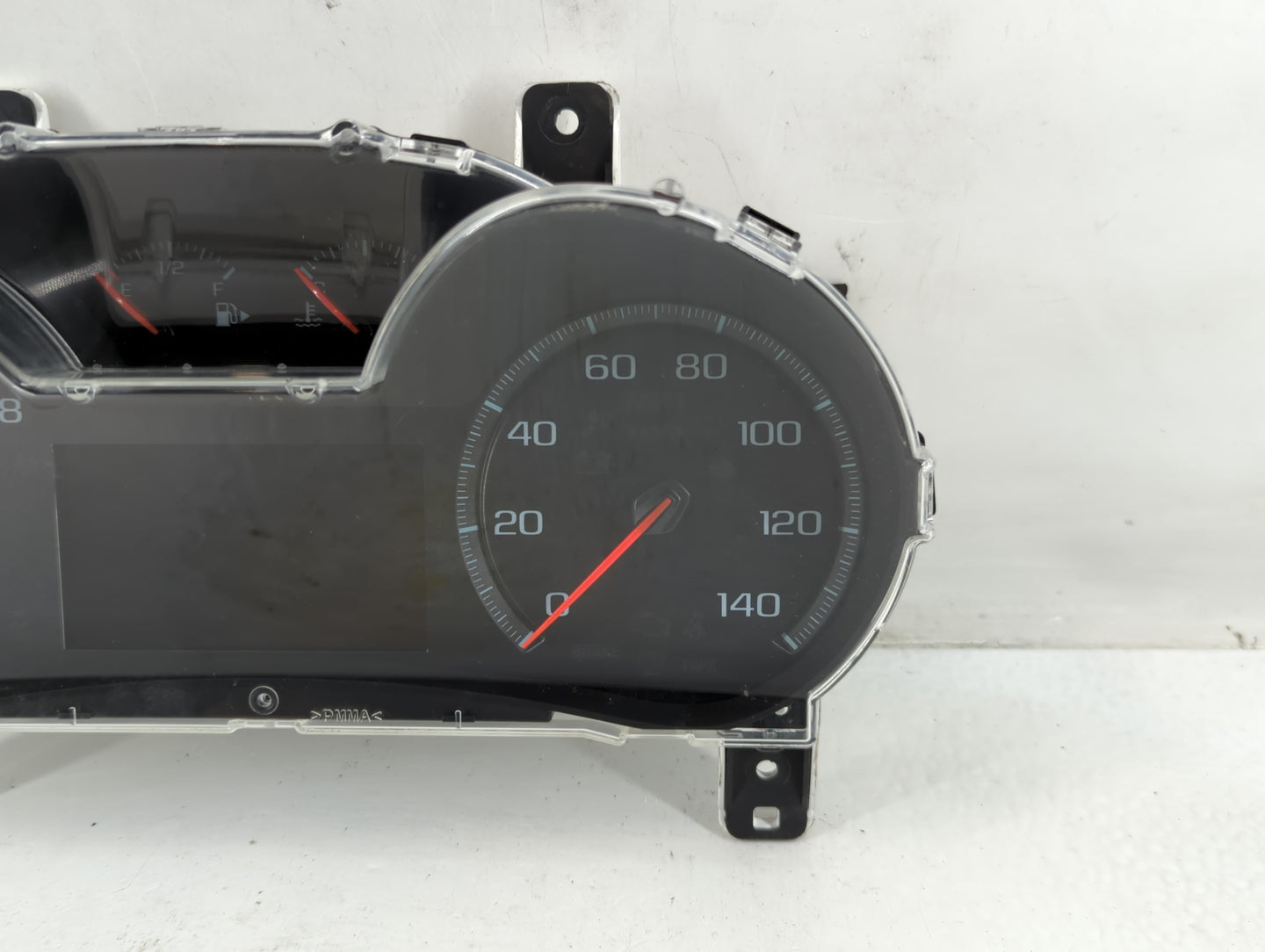 2017-2020 Chevrolet Impala Instrument Cluster Speedometer Gauges P/N:84142077 Fits Fits 2017 2018 2019 2020 OEM Used Auto Pa