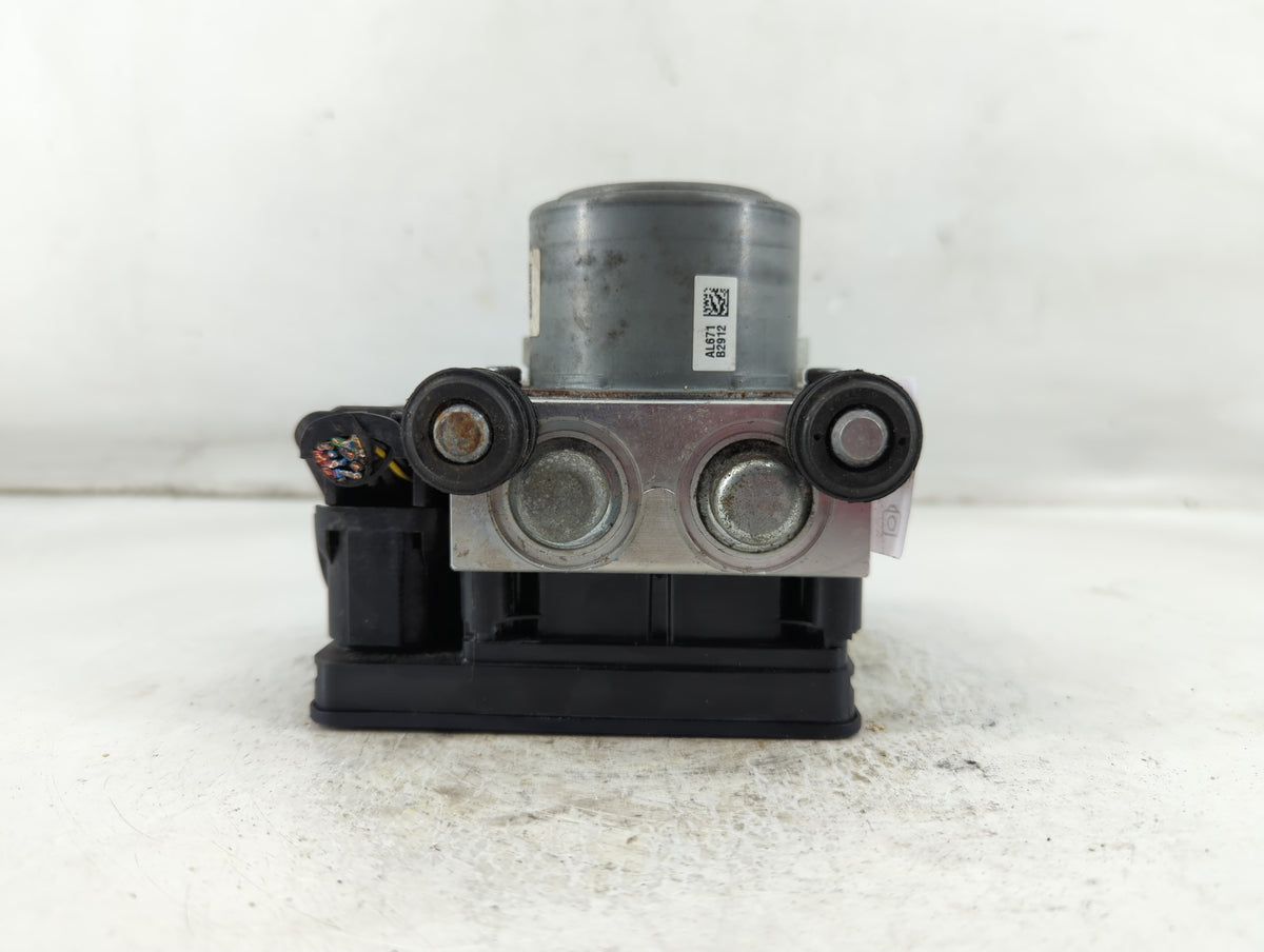 2017-2020 Chevrolet Impala Anti-Lock Brake ABS Pump Module Actuator OEM P/N:84092228 84092226 Fits Fits 2017 2018 2019 2020 