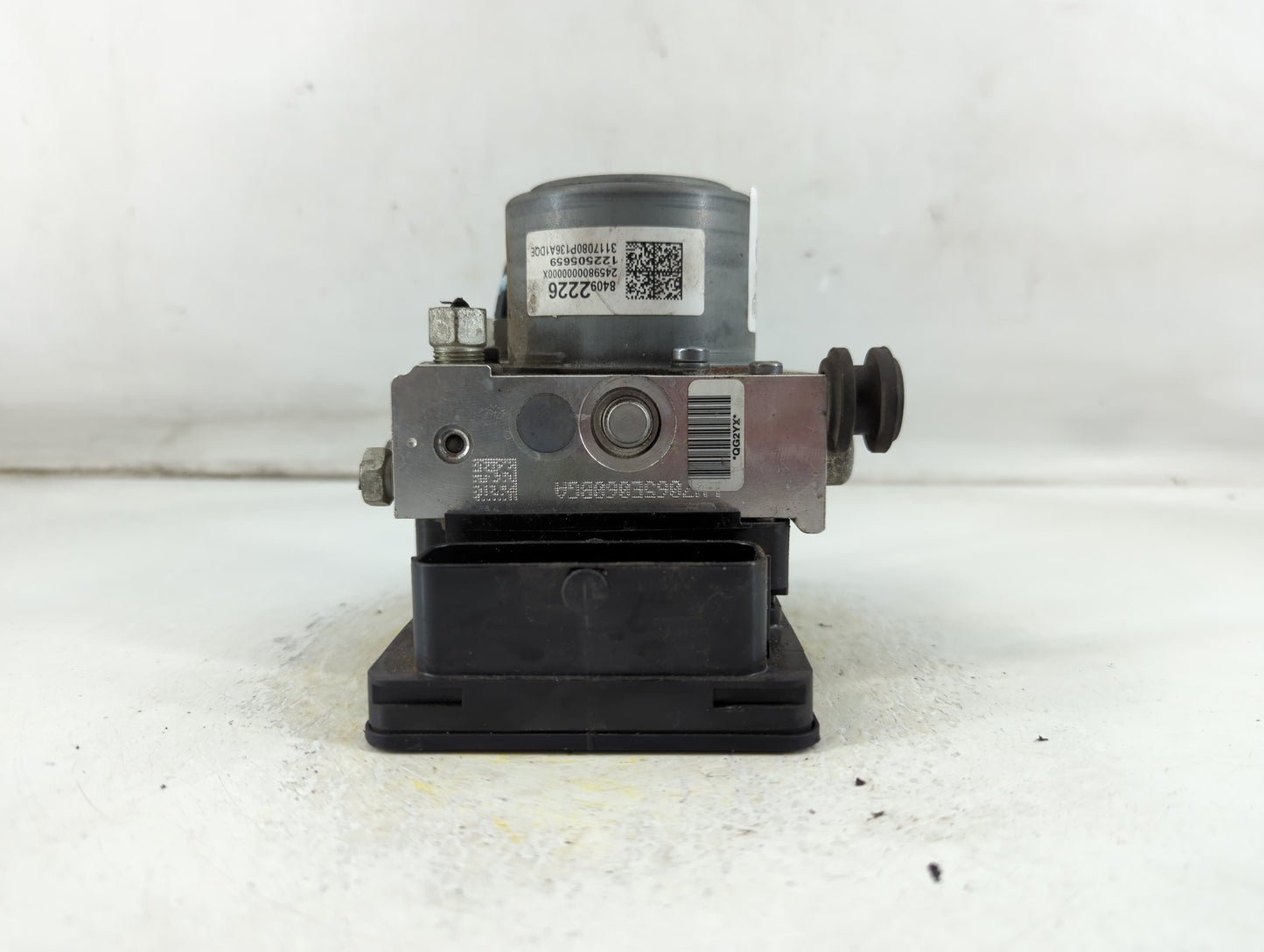 2017-2020 Chevrolet Impala ABS Pump Control Module Replacement P/N:84092226 Fits Fits 2017 2018 2019 2020 OEM Used Auto Part