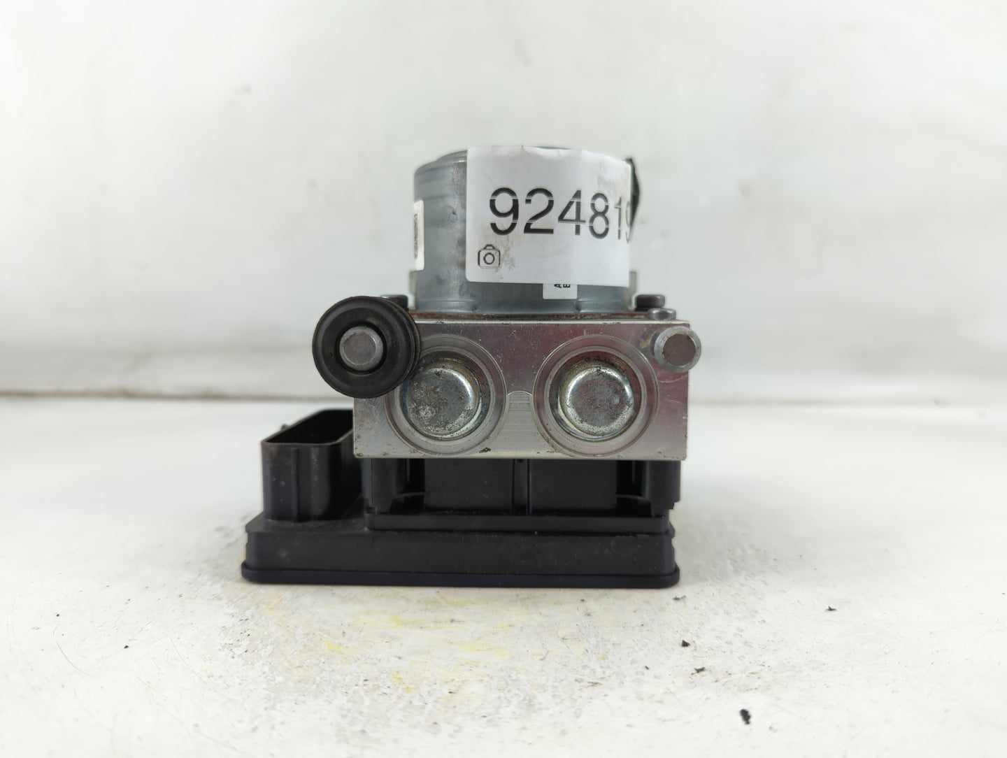 2017-2020 Chevrolet Impala ABS Pump Control Module Replacement P/N:84092226 Fits Fits 2017 2018 2019 2020 OEM Used Auto Part