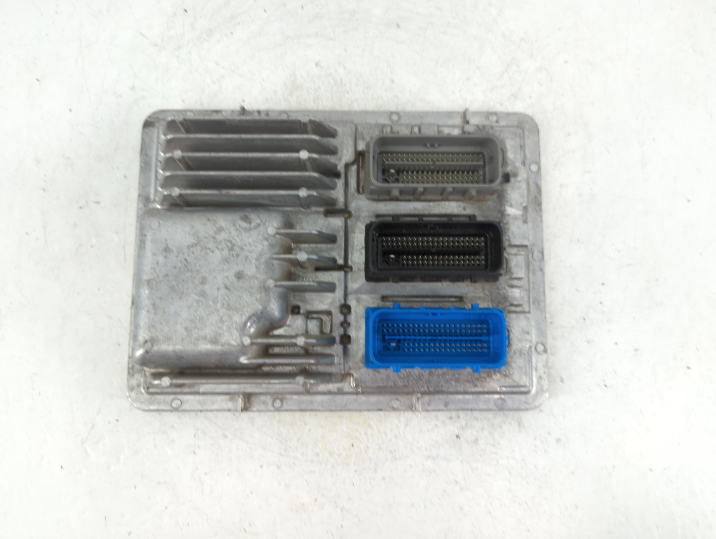 2017-2021 Chevrolet Malibu PCM Engine Control Computer ECU ECM PCU OEM P/N:12680876 Fits Fits 2017 2018 2019 2020 2021 2022 