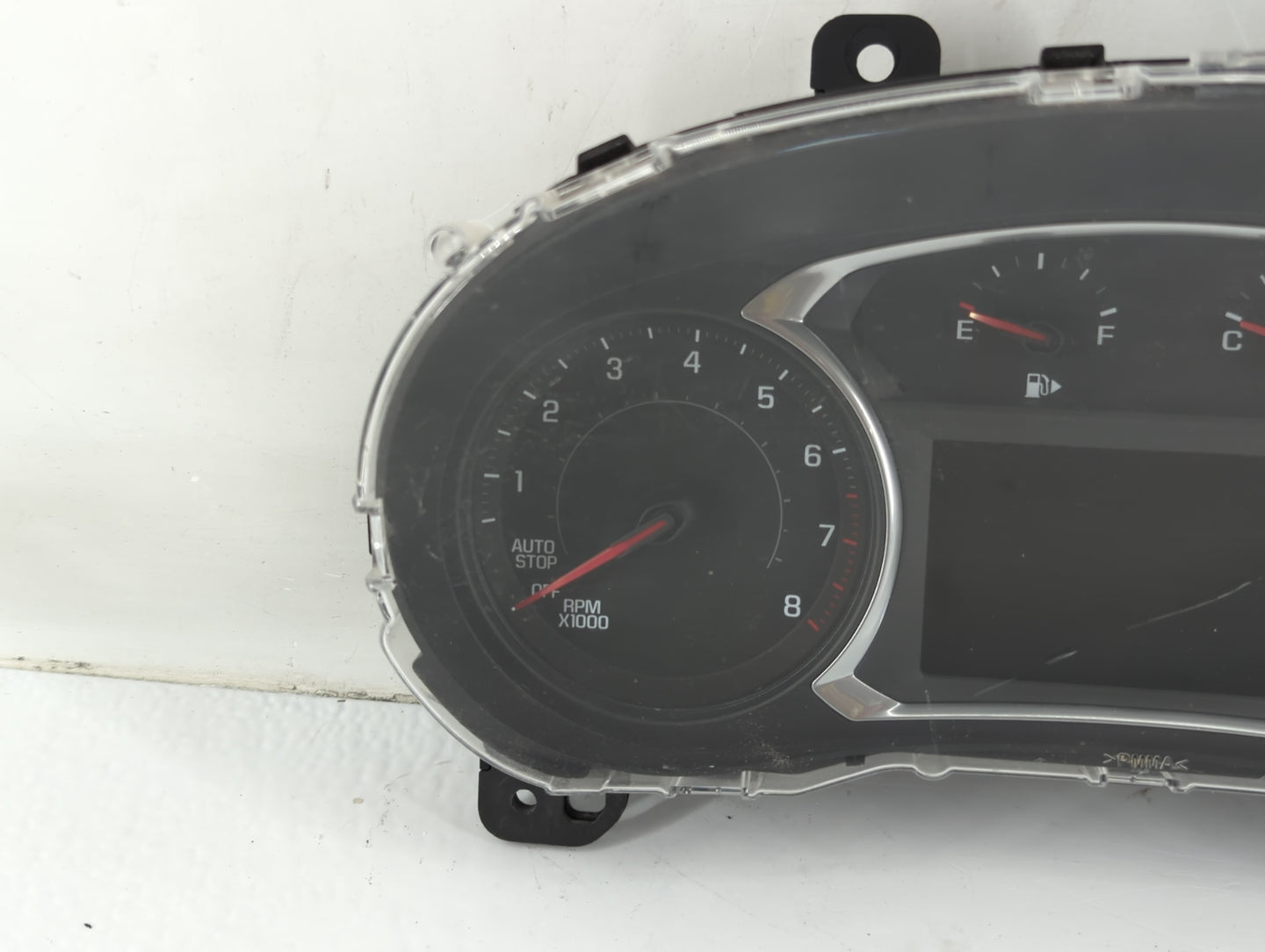 2017-2018 Chevrolet Malibu Instrument Cluster Speedometer Gauges P/N:84265612 Fits Fits 2017 2018 OEM Used Auto Parts - Oemu