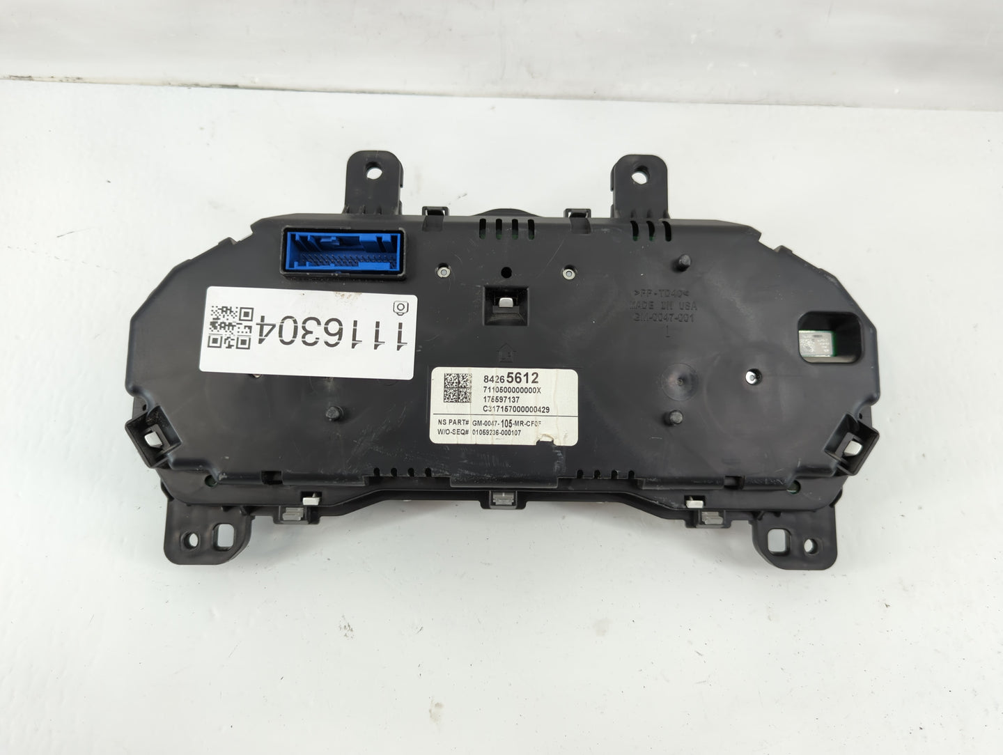2017-2018 Chevrolet Malibu Instrument Cluster Speedometer Gauges P/N:84265612 Fits Fits 2017 2018 OEM Used Auto Parts - Oemu