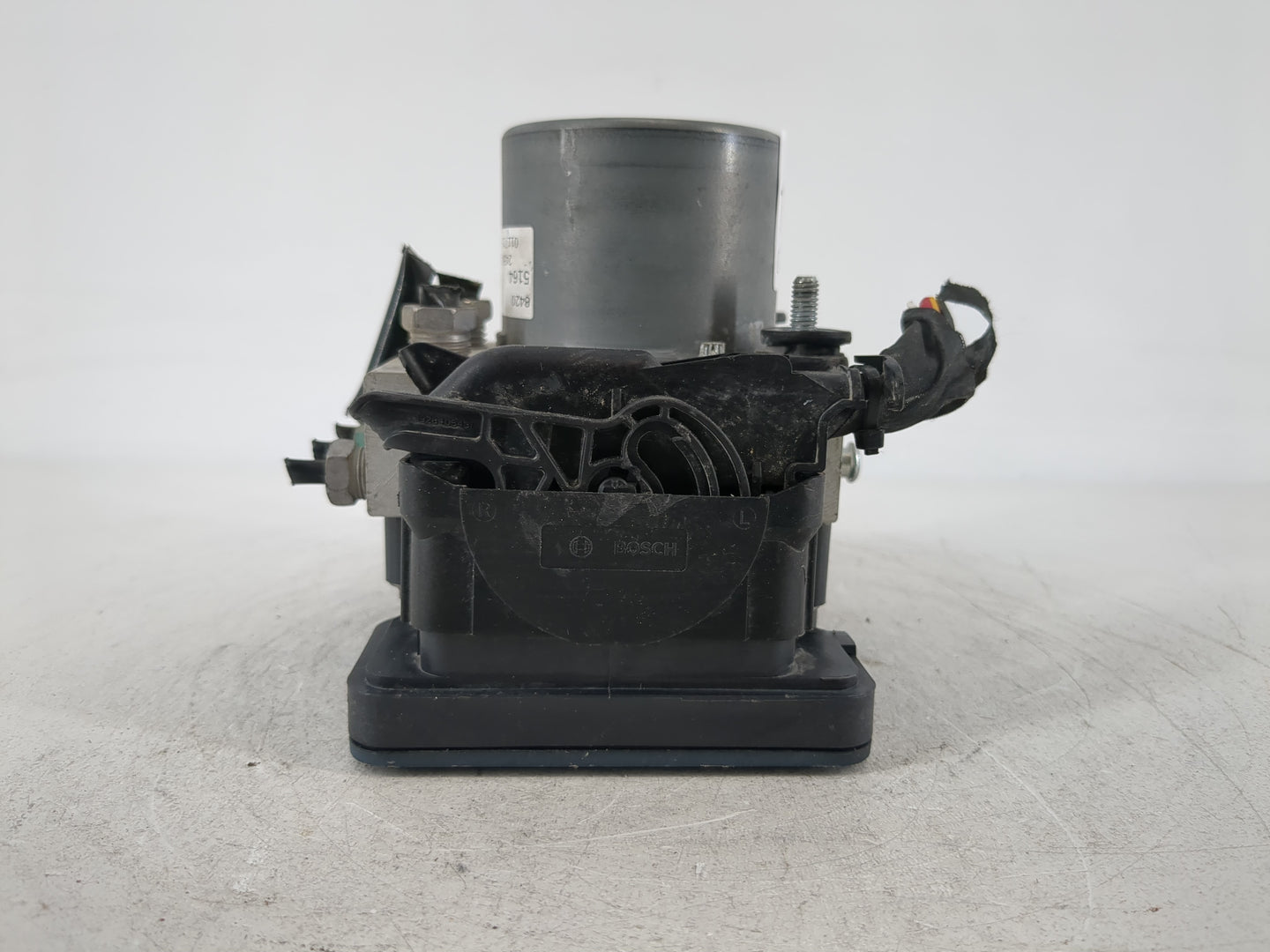 2017 Chevrolet Malibu ABS Pump Control Module Replacement P/N:8420 5164 Fits OEM Used Auto Parts - Oemusedautoparts1.com