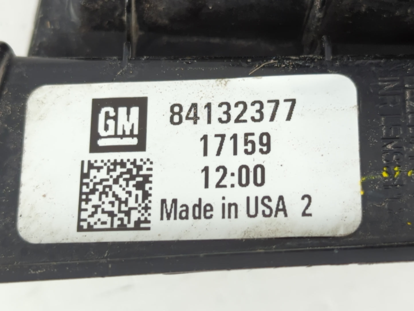 2016-2018 Chevrolet Malibu Tail Light Assembly Passenger Right OEM P/N:84132377 Fits Fits 2016 2017 2018 OEM Used Auto Parts
