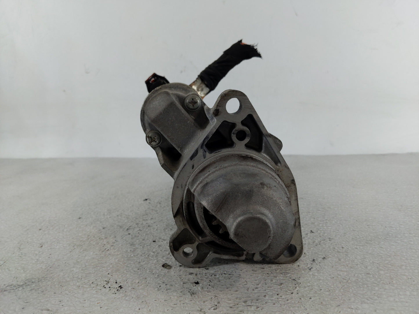 2017-2021 Chevrolet Malibu Car Starter Motor Solenoid OEM P/N:12673600 Fits Fits 2017 2018 2019 2020 2021 2022 OEM Used Auto