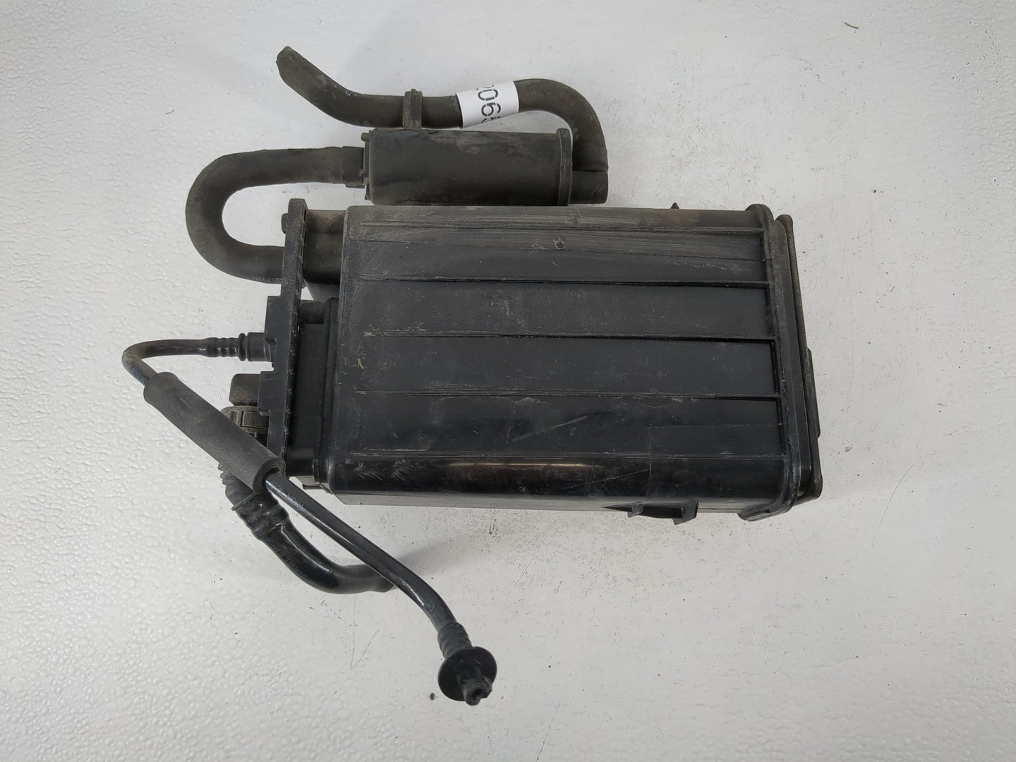 2017 Chevrolet Malibu Fuel Vapor Charcoal Canister 1120653 - Oemusedautoparts1.com