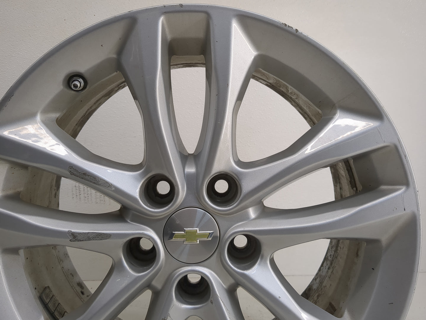 2016-2018 Chevrolet Malibu Oem Wheel Rim - Oemusedautoparts1.com