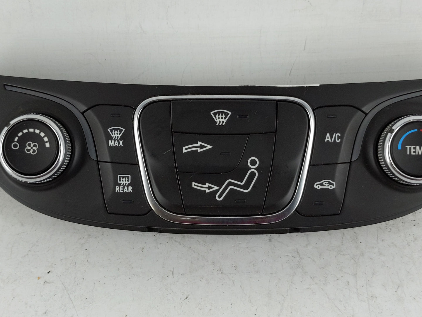 2016-2017 Chevrolet Malibu Climate Control Module Temperature AC/Heater Replacement P/N:23414952 Fits Fits 2016 2017 OEM Use
