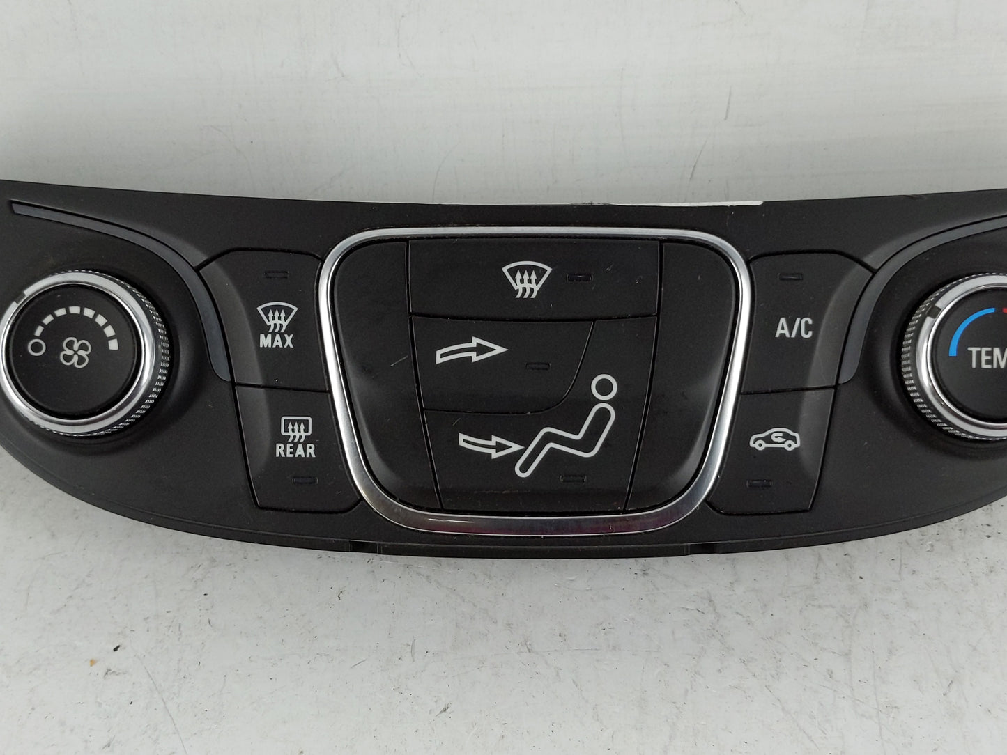 2016-2017 Chevrolet Malibu Climate Control Module Temperature AC/Heater Replacement P/N:23414952 Fits Fits 2016 2017 OEM Use