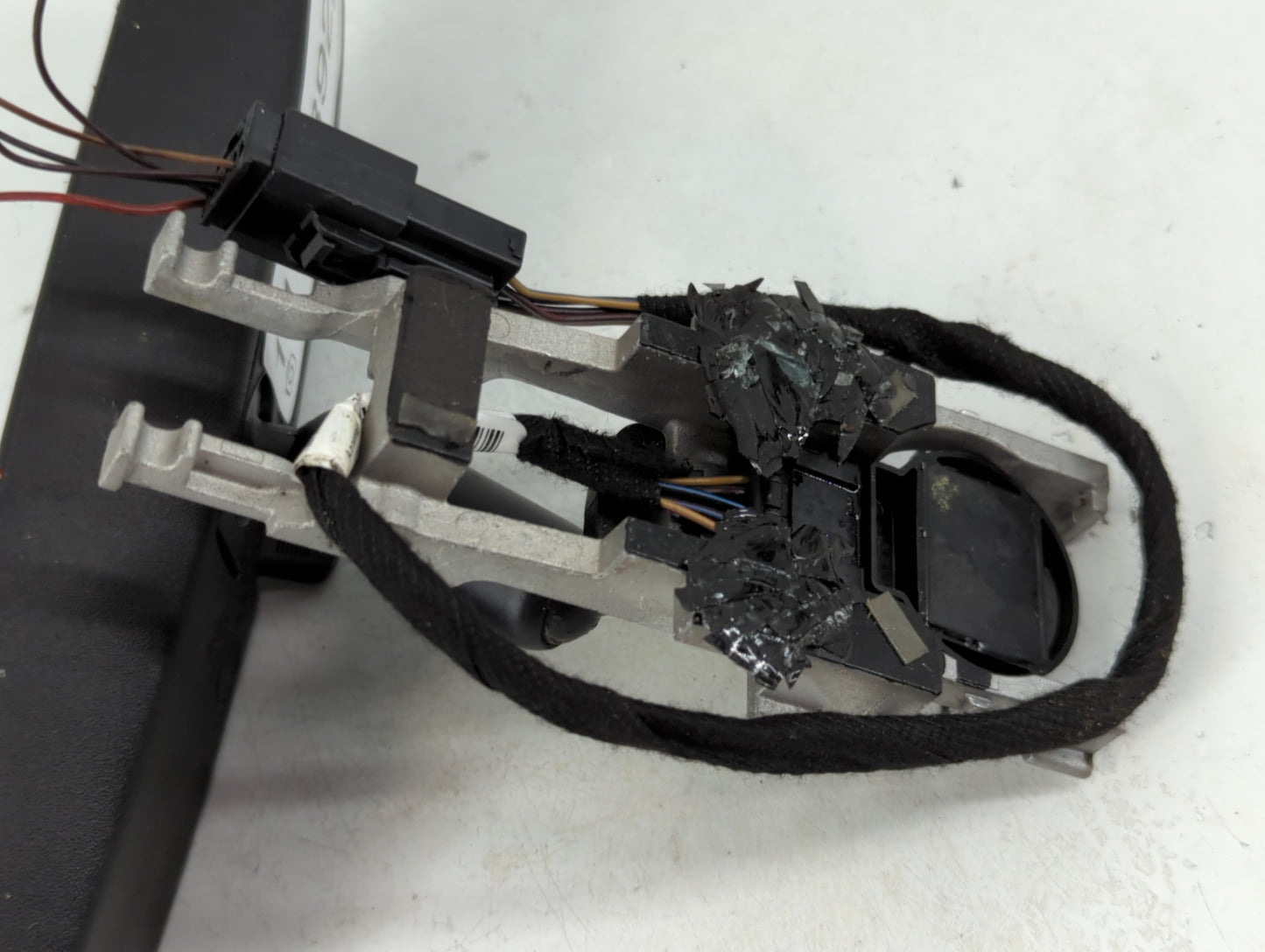 2013-2021 Chevrolet Malibu Interior Rear View Mirror Replacement OEM P/N:E11026150 Fits OEM Used Auto Parts - Oemusedautopar