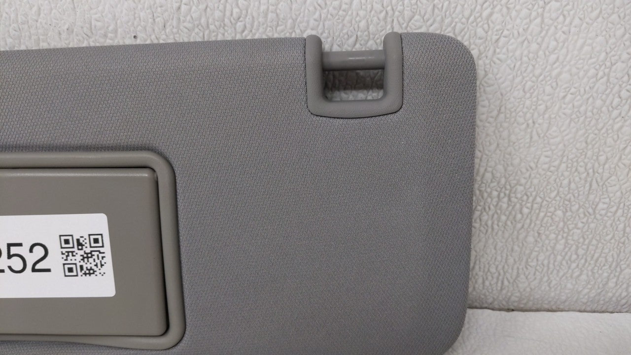 2016-2019 Chevrolet Malibu Sun Visor Shade Replacement Driver Left Mirror Fits Fits 2016 2017 2018 2019 OEM Used Auto Parts 