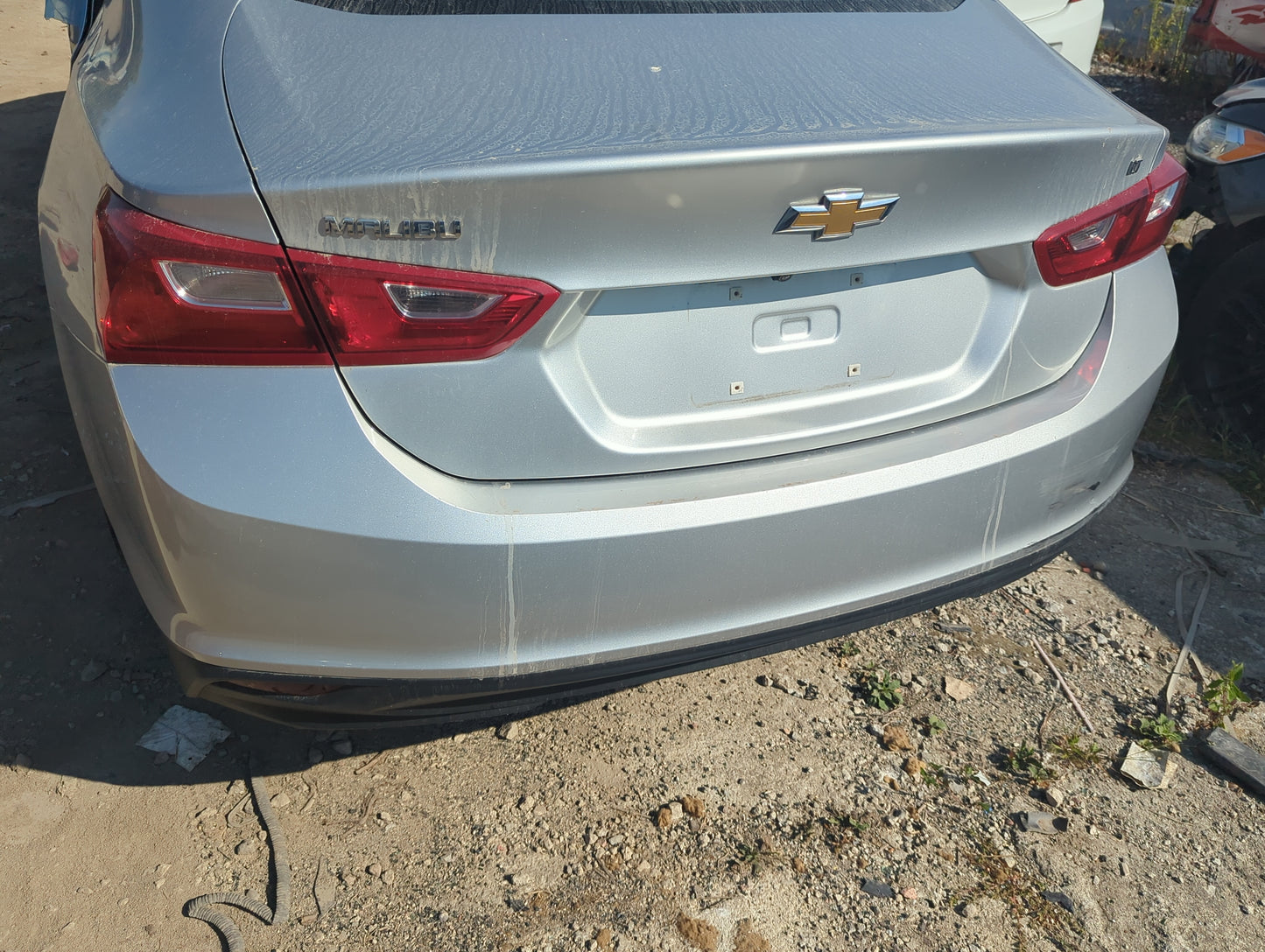 2016-2018 Chevrolet Malibu Rear Bumper Assembly Oem 1159069 - Oemusedautoparts1.com