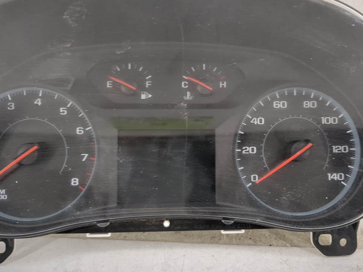 2017-2018 Chevrolet Malibu Instrument Cluster Speedometer Gauges P/N:84128302 Miles:145K Fits Fits 2017 2018 OEM Used Auto P