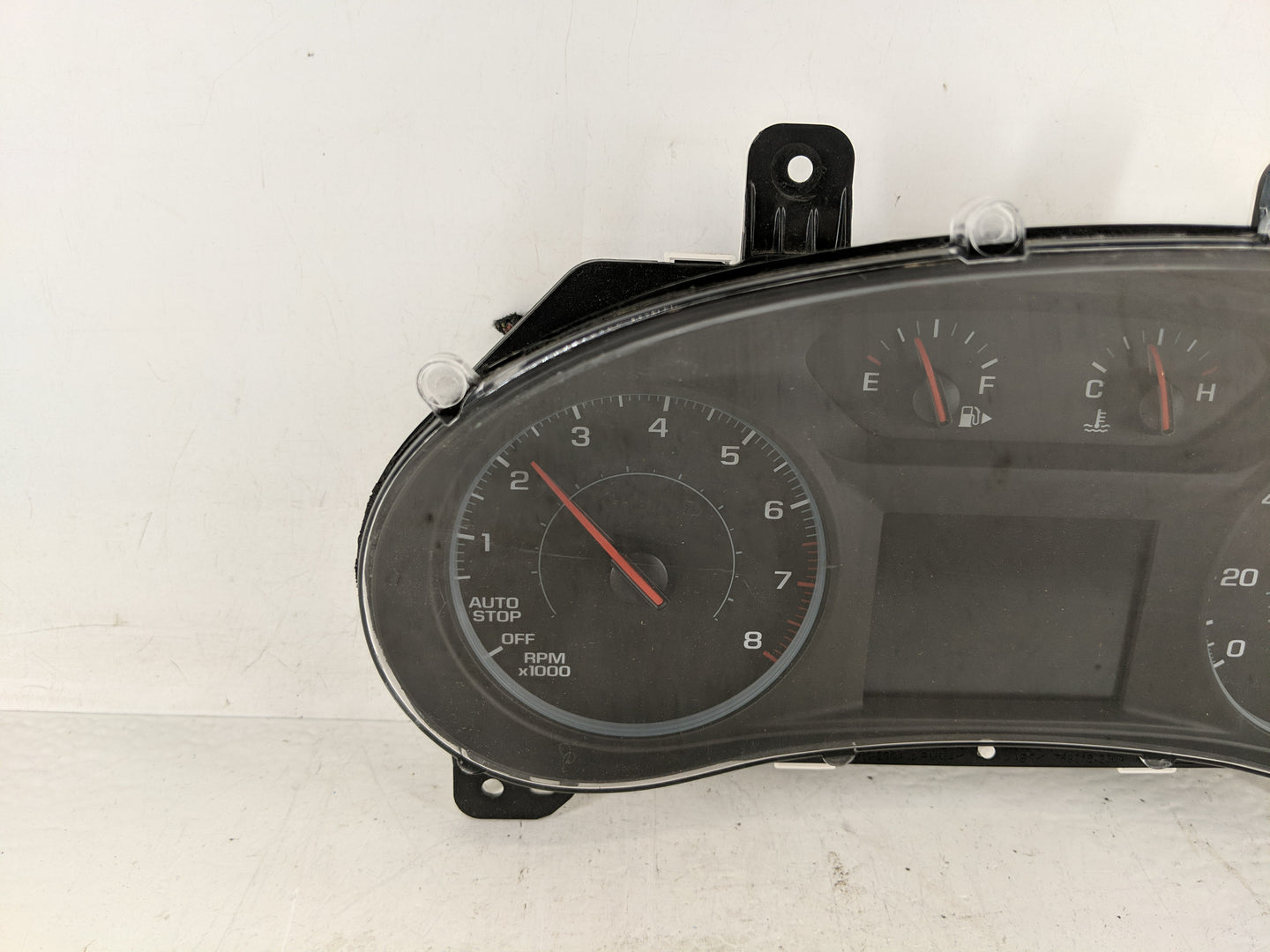 2017-2018 Chevrolet Malibu Instrument Cluster Speedometer Gauges P/N:84975670 Fits Fits 2017 2018 OEM Used Auto Parts - Oemu