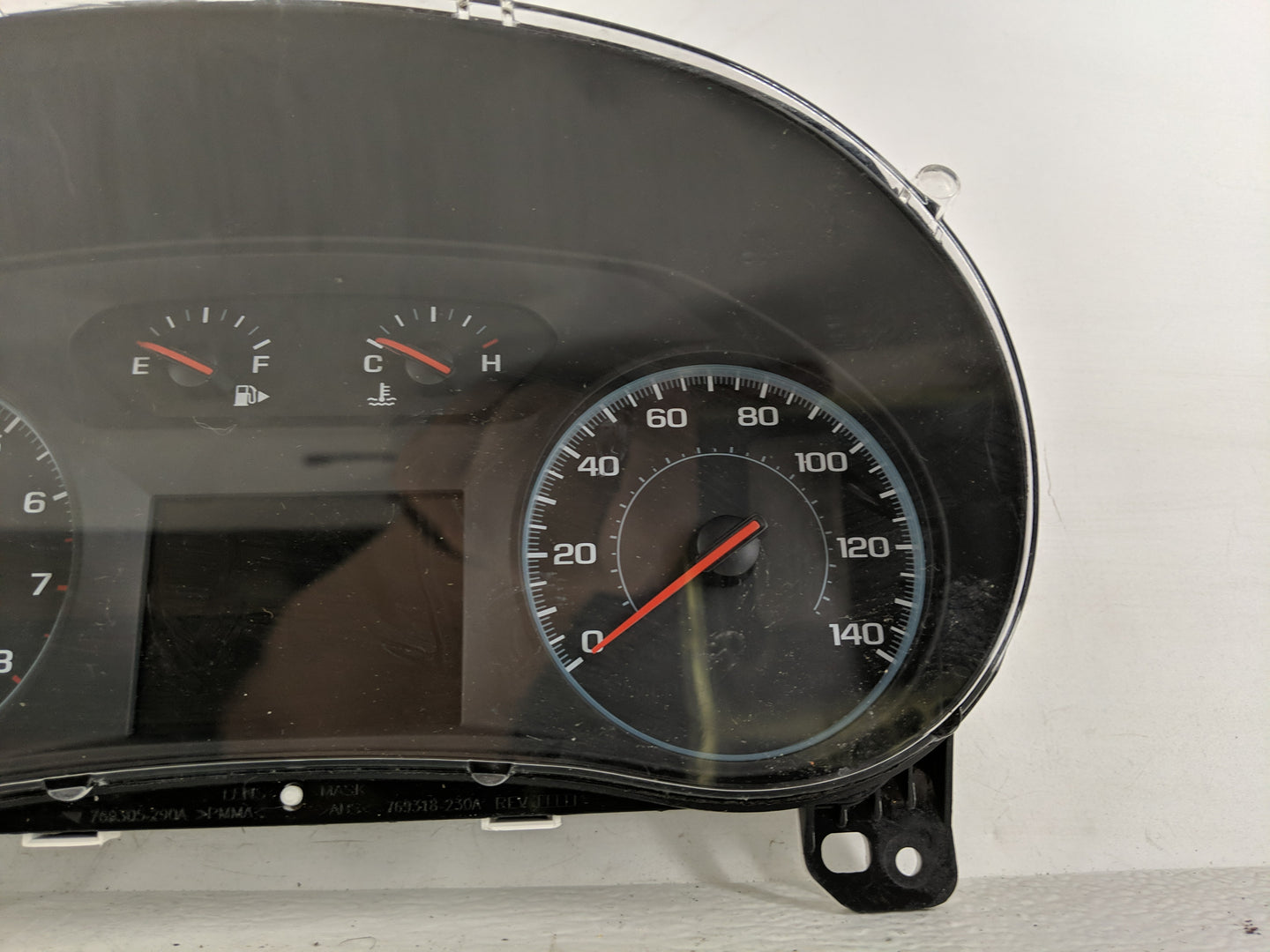 2017-2018 Chevrolet Malibu Instrument Cluster Speedometer Gauges P/N:84075670 Fits Fits 2017 2018 OEM Used Auto Parts - Oemu