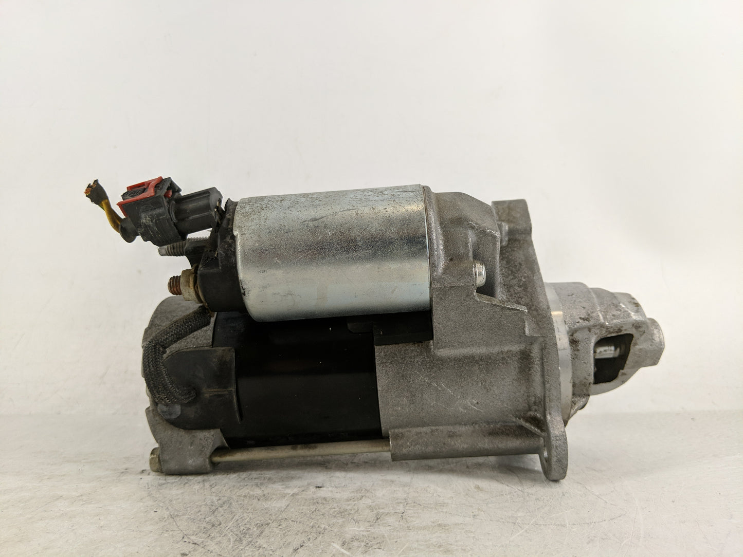2017-2021 Chevrolet Malibu Car Starter Motor Solenoid OEM P/N:12673600 12680615 Fits Fits 2017 2018 2019 2020 2021 2022 OEM 