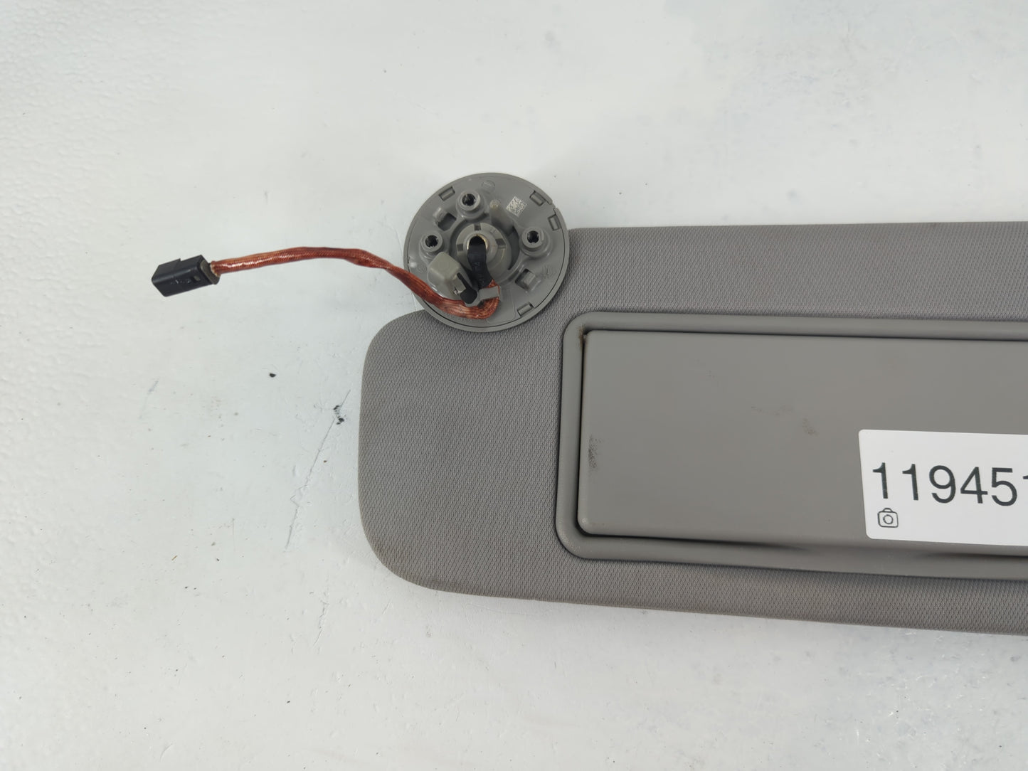 2016-2021 Chevrolet Malibu Sun Visor Shade Replacement Driver Left Mirror Fits Fits 2016 2017 2018 2019 2020 2021 OEM Used A