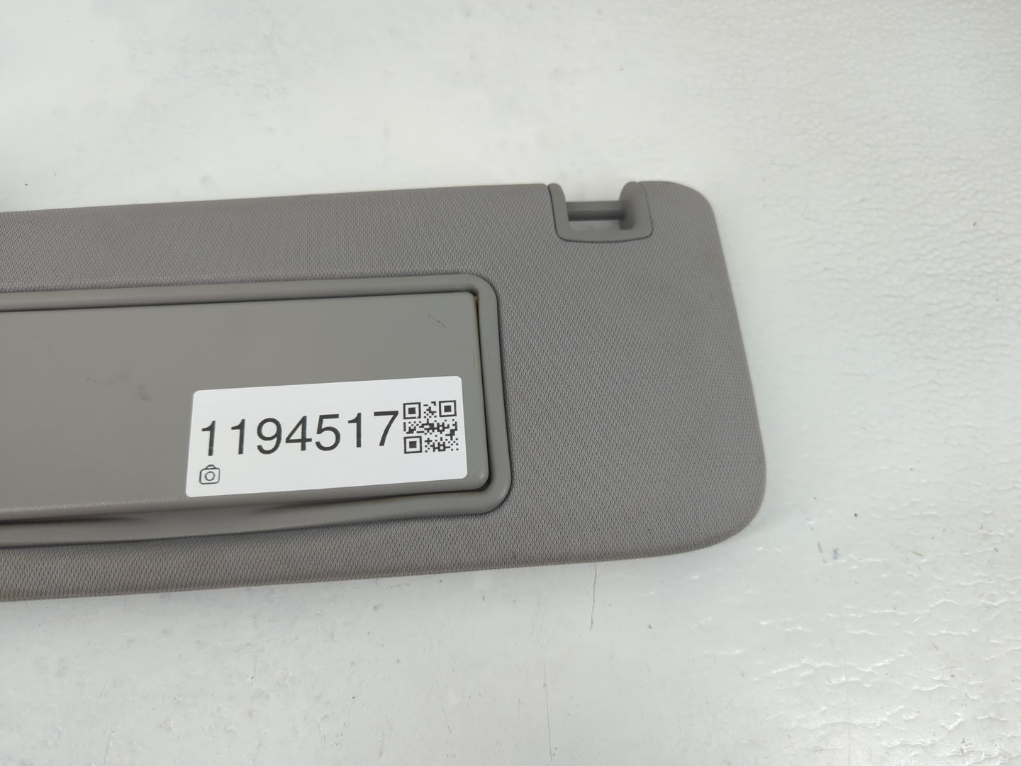 2016-2021 Chevrolet Malibu Sun Visor Shade Replacement Driver Left Mirror Fits Fits 2016 2017 2018 2019 2020 2021 OEM Used A