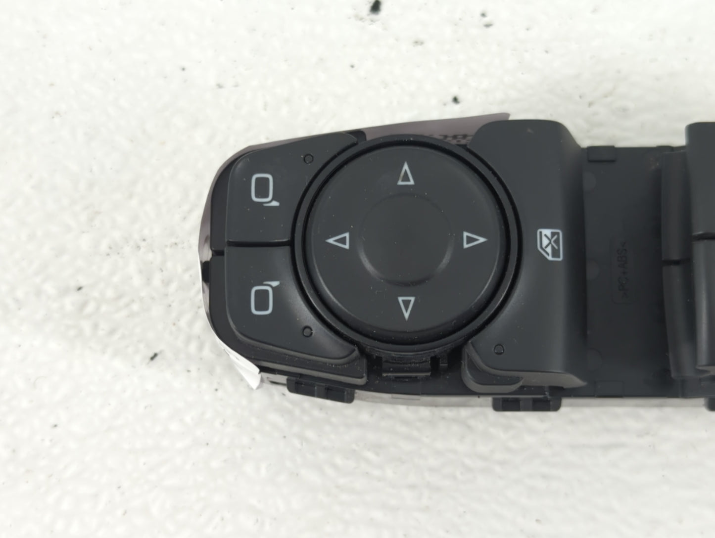 2016-2021 Chevrolet Malibu Master Power Window Switch Replacement Driver Side Left P/N:84513464 Fits OEM Used Auto Parts - O