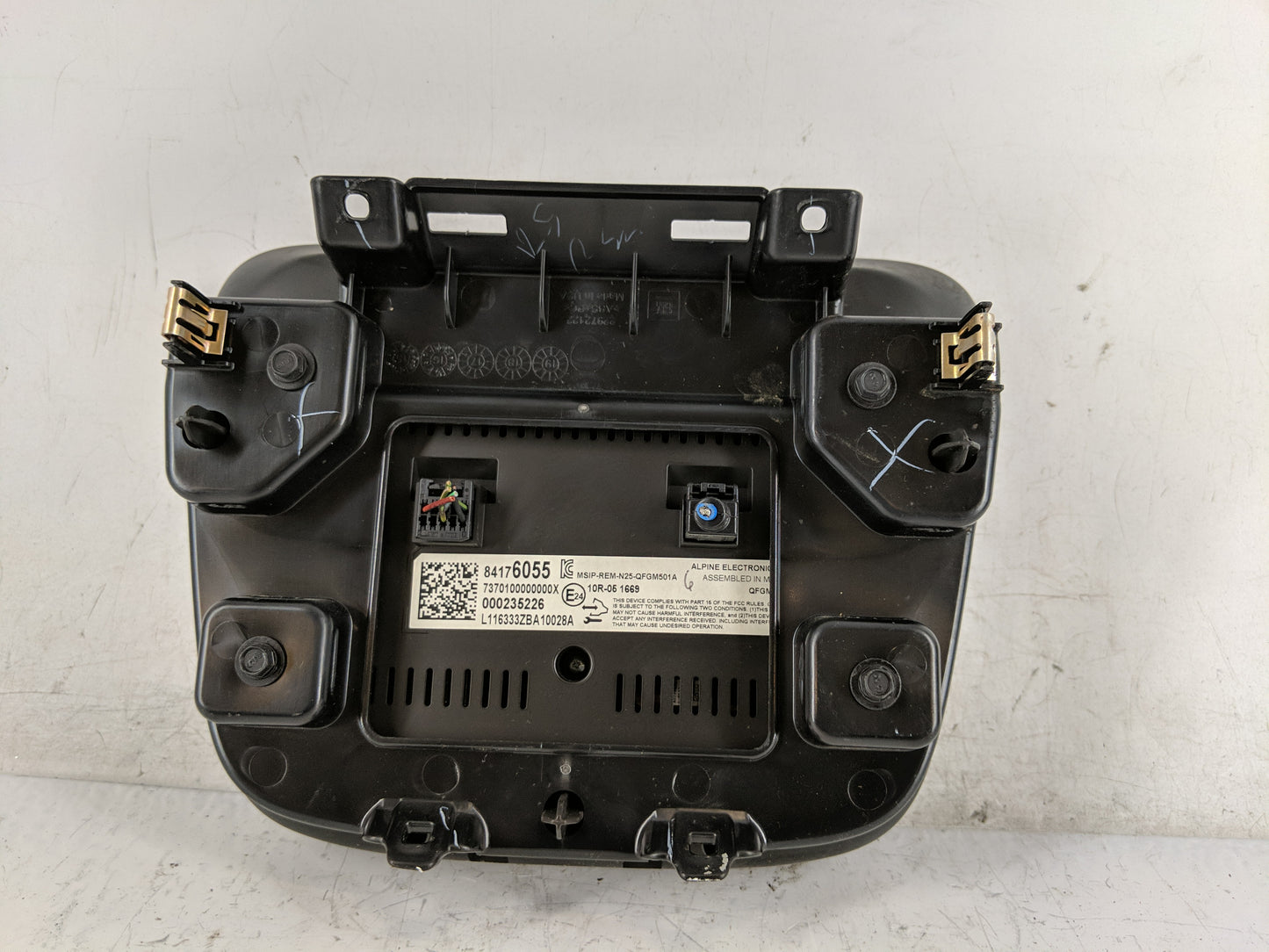 2017 Chevrolet Malibu Information Display Screen - Oemusedautoparts1.com