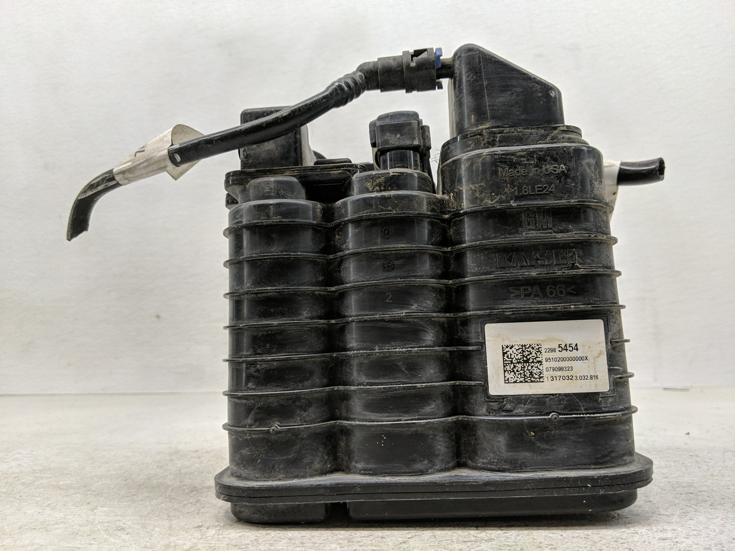 2017 Chevrolet Malibu Fuel Vapor Charcoal Canister 1261264 - Oemusedautoparts1.com