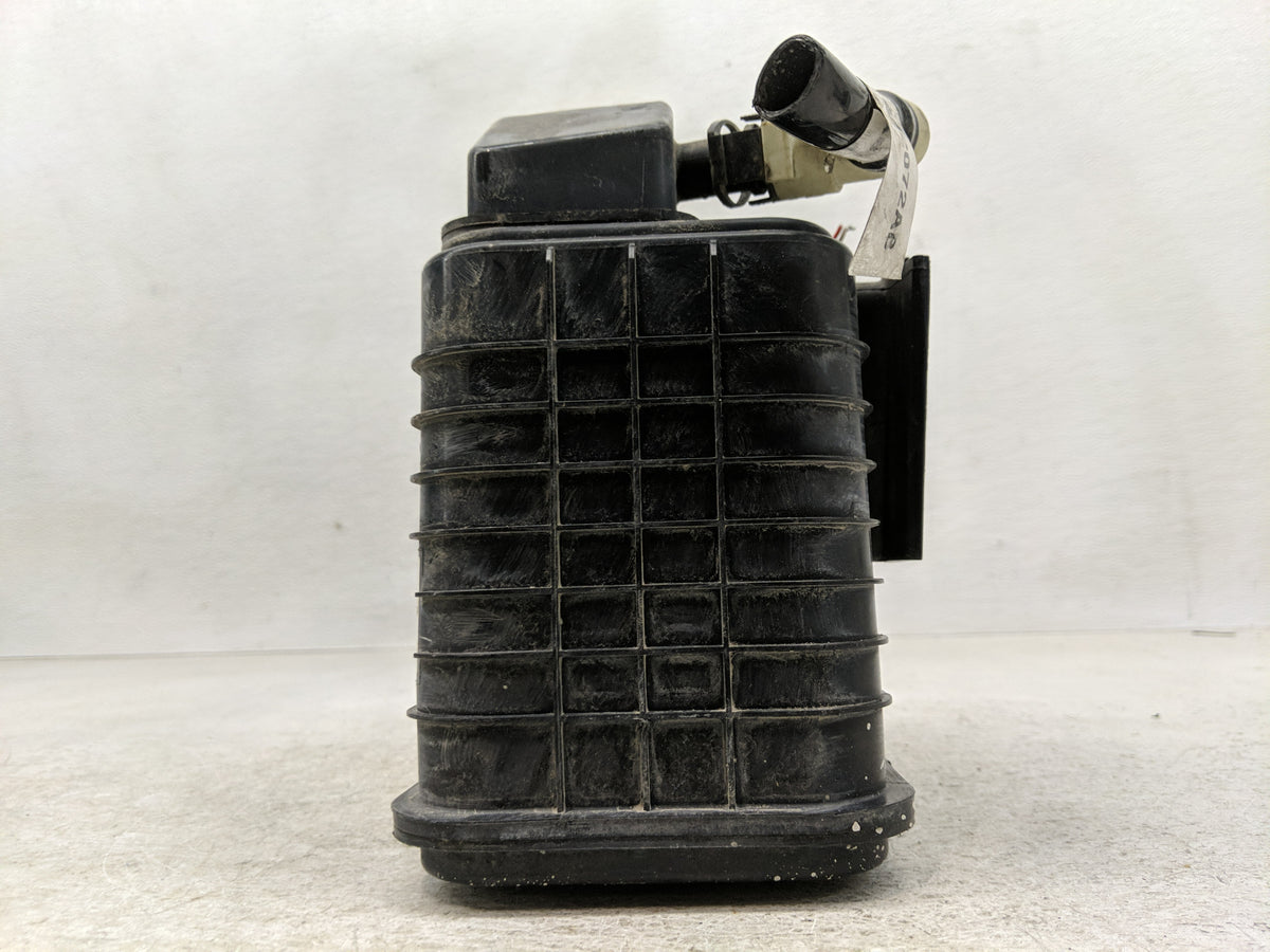 2017 Chevrolet Malibu Fuel Vapor Charcoal Canister 1261264 - Oemusedautoparts1.com