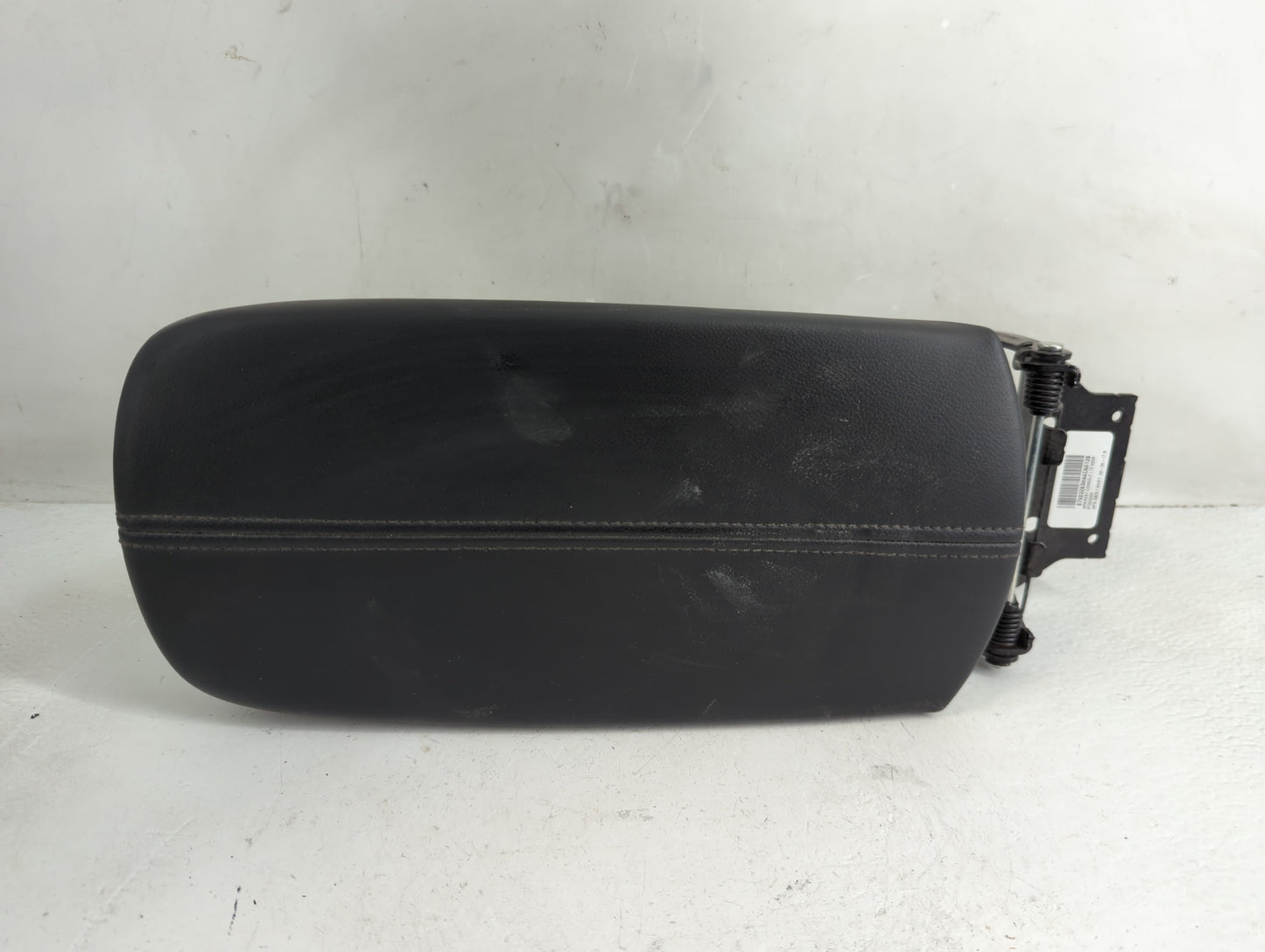 2017 Chevrolet Malibu Center Console Armrest Cover Lid Fits OEM Used Auto Parts - Oemusedautoparts1.com