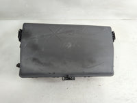 2016-2017 Chevrolet Malibu Fusebox Fuse Box Panel Relay Module P/N:812461952 Fits Fits 2016 2017 OEM Used Auto Parts - Oemus