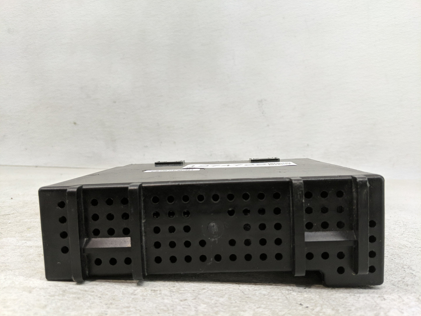 2017-2018 Chevrolet Malibu Radio AM FM Cd Player Receiver Replacement P/N:84222866 Fits Fits 2017 2018 2019 2020 2021 OEM Us