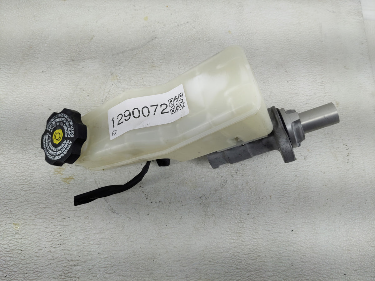 2017 Chevrolet Malibu Power Brake Booster Oem 1290072 - Oemusedautoparts1.com