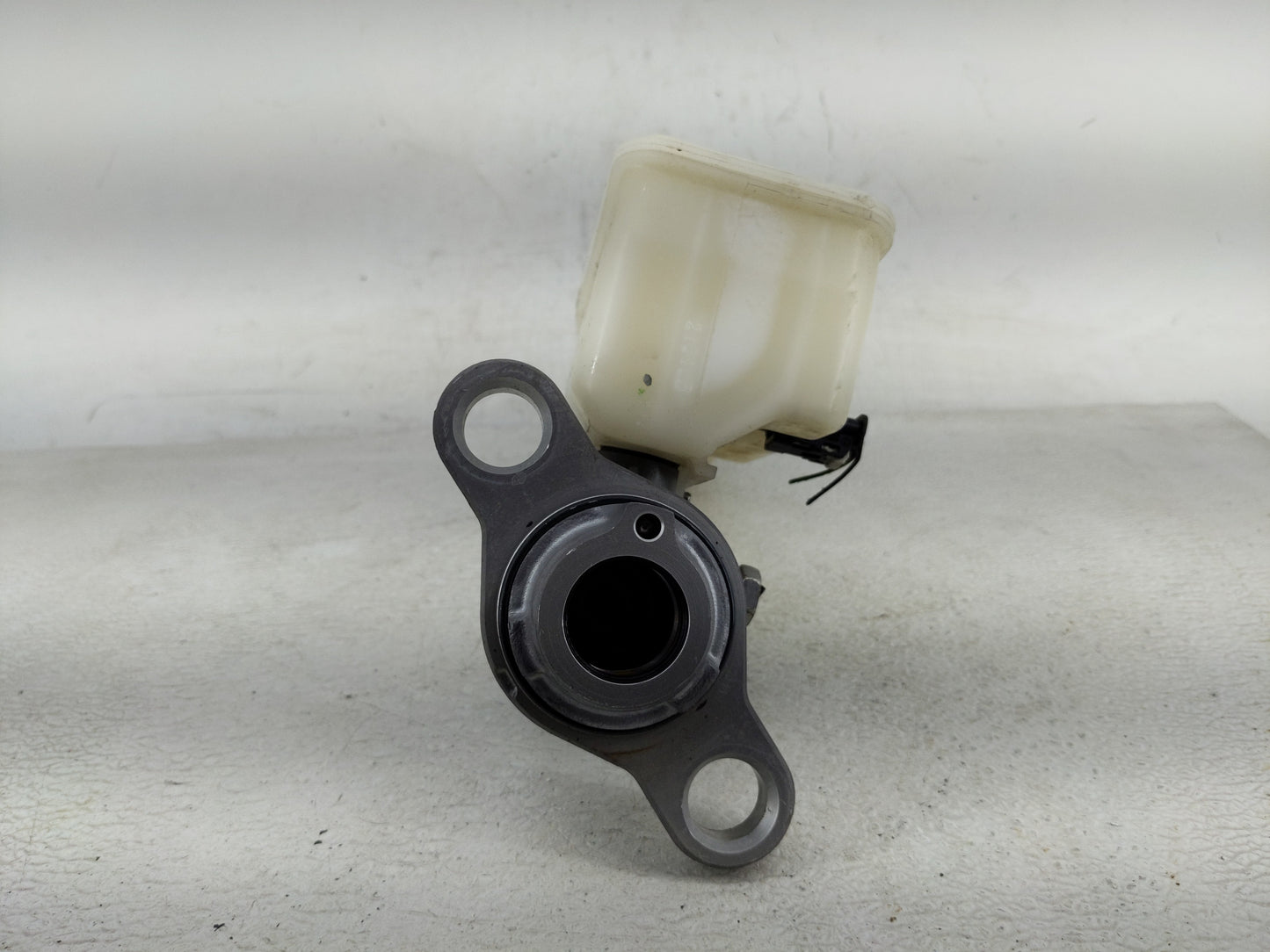 2017 Chevrolet Malibu Power Brake Booster Oem 1290085 - Oemusedautoparts1.com