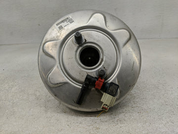 2017 Chevrolet Malibu Power Brake Booster Oem - Oemusedautoparts1.com