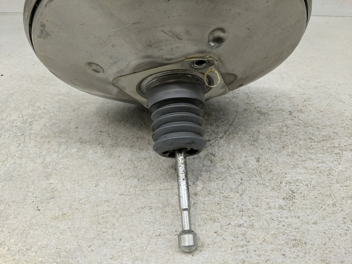 2017 Chevrolet Malibu Power Brake Booster Oem 1300906 - Oemusedautoparts1.com
