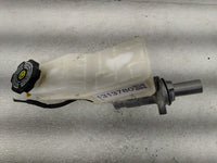 2016-2021 Chevrolet Malibu Brake Master Cylinder 1313780 - Oemusedautoparts1.com